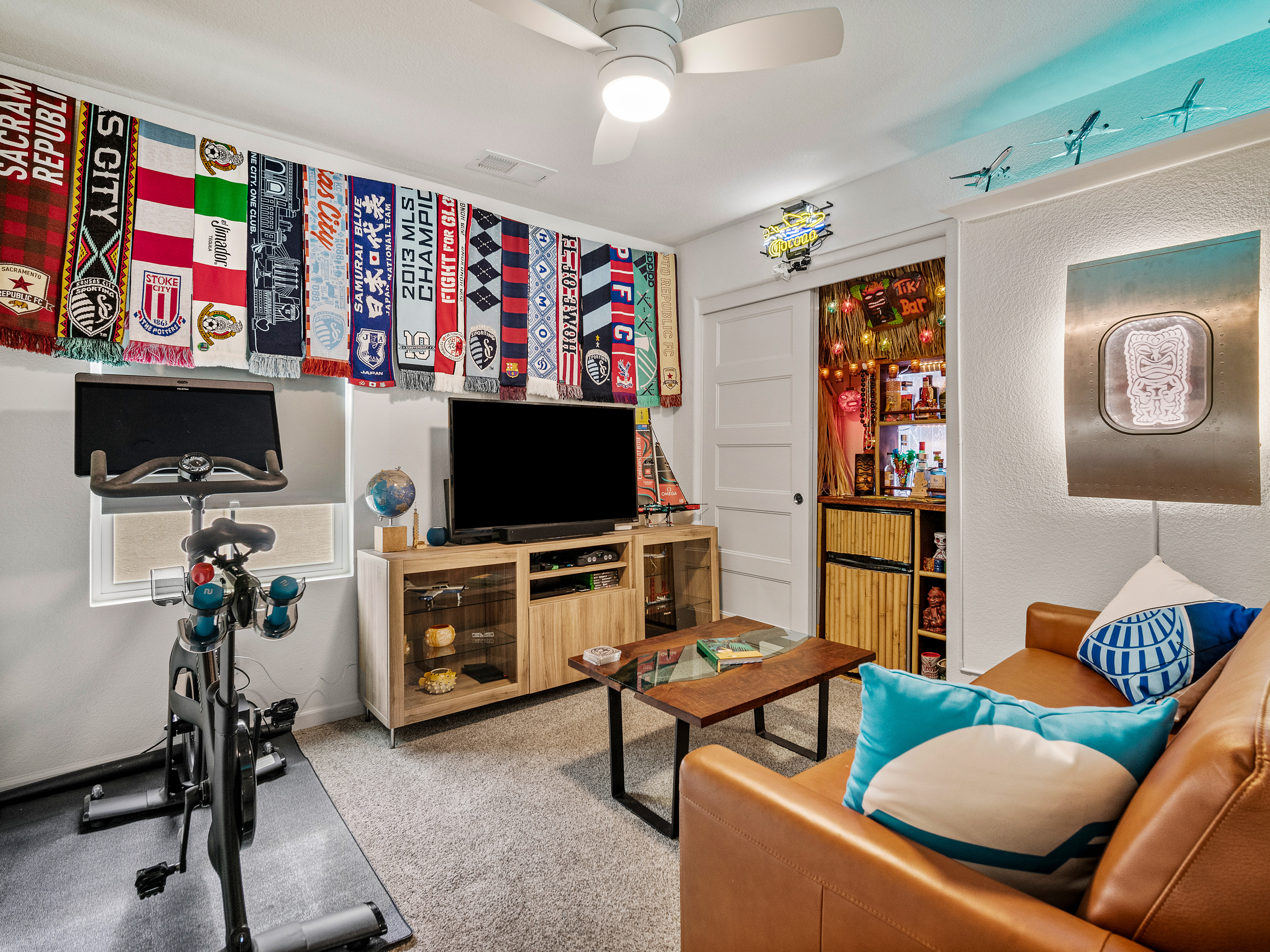 6128 Mehrten Circle 