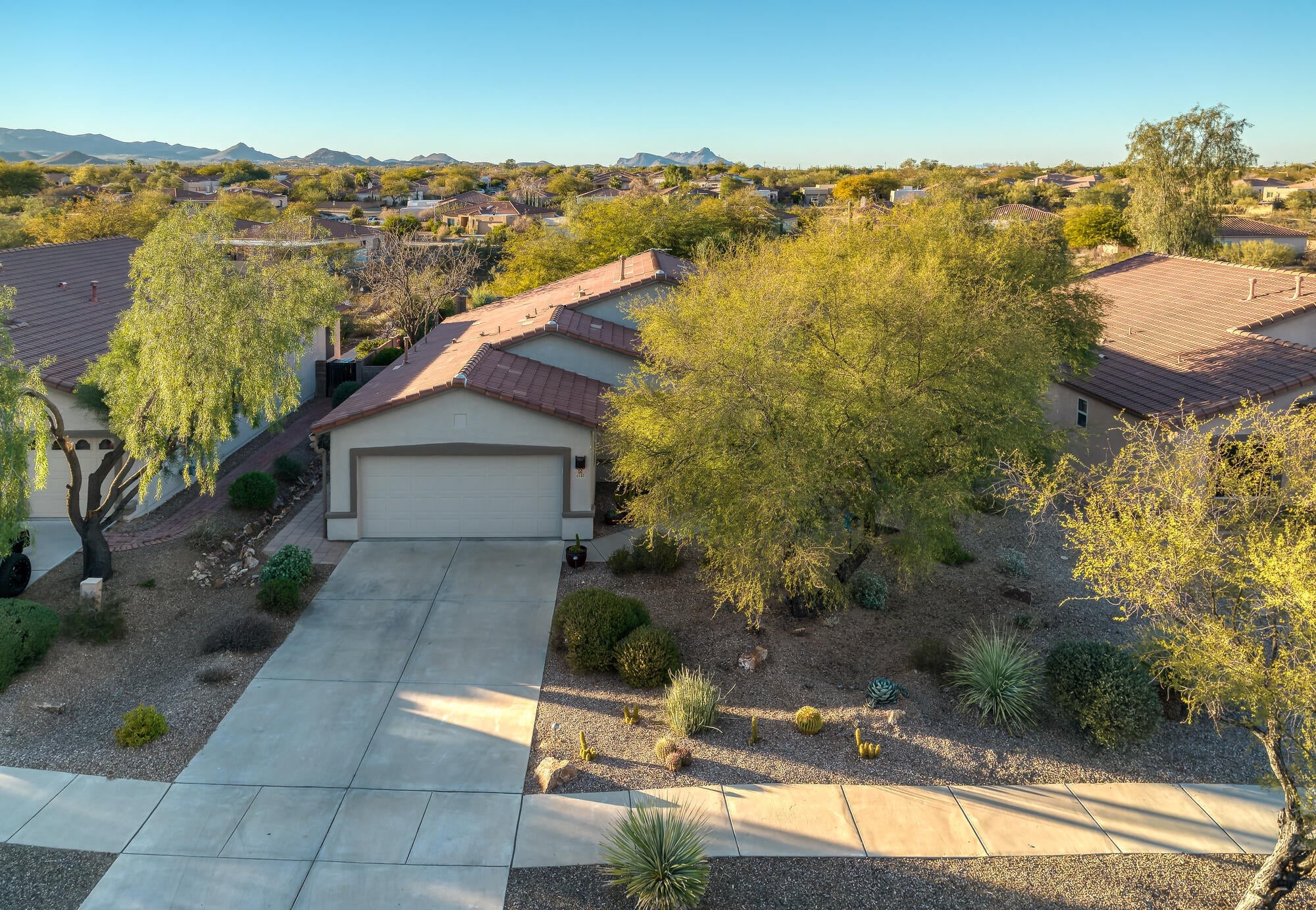 4092 W Tombolo Trail 