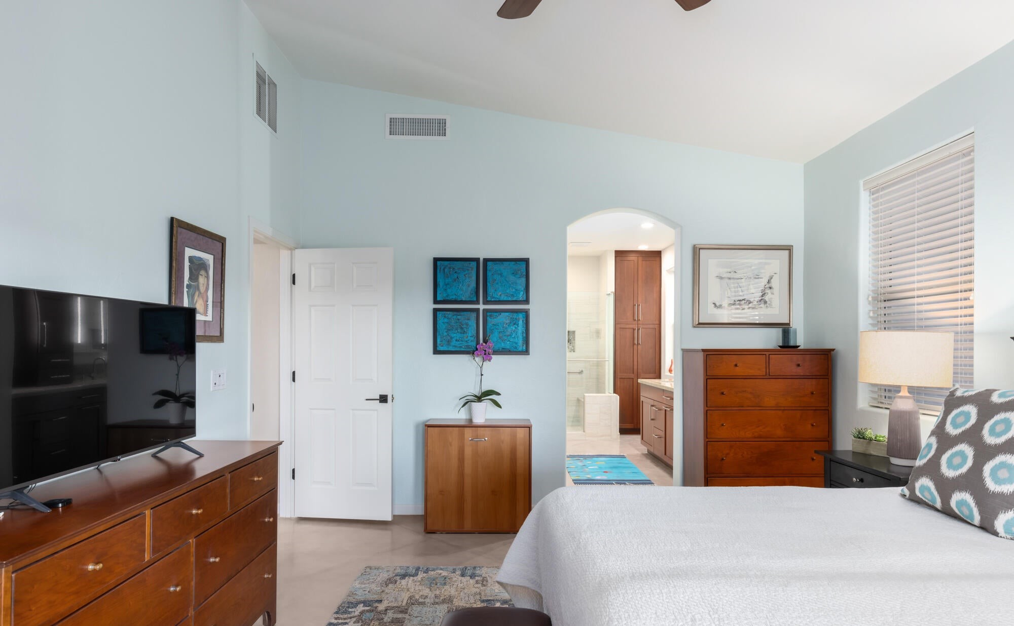 4092 W Tombolo Trail 