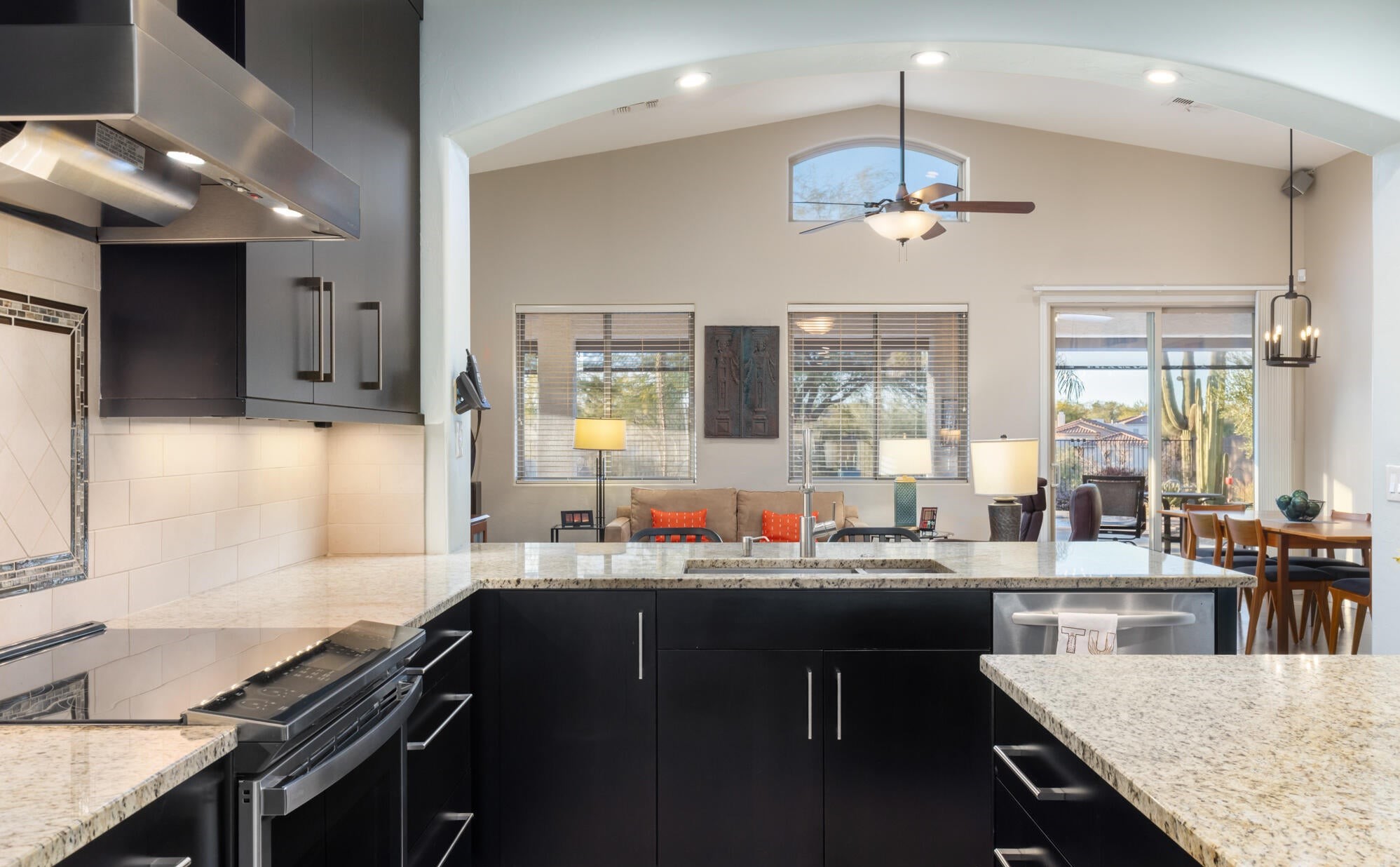 4092 W Tombolo Trail 