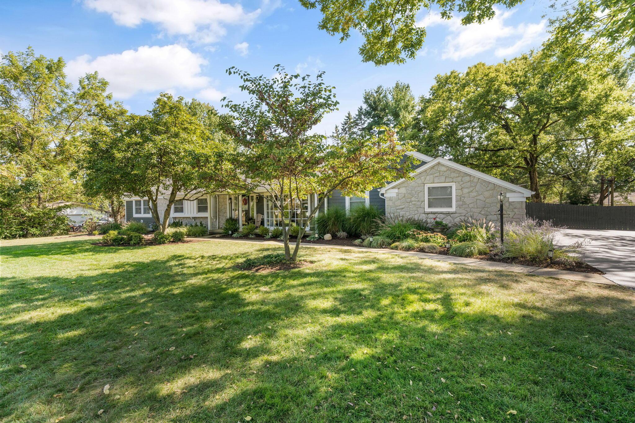 3715 Henderson Road