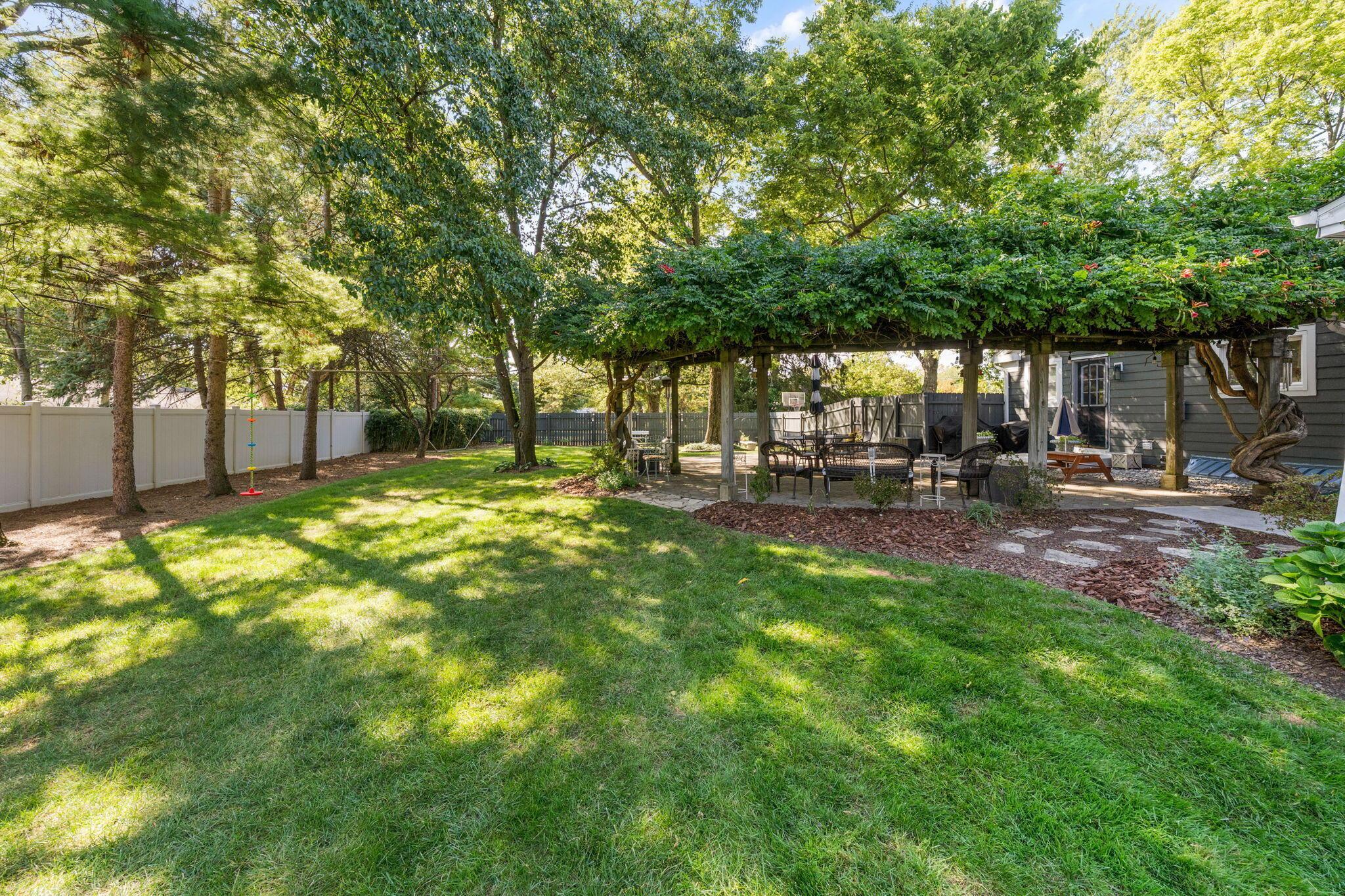 3715 Henderson Road