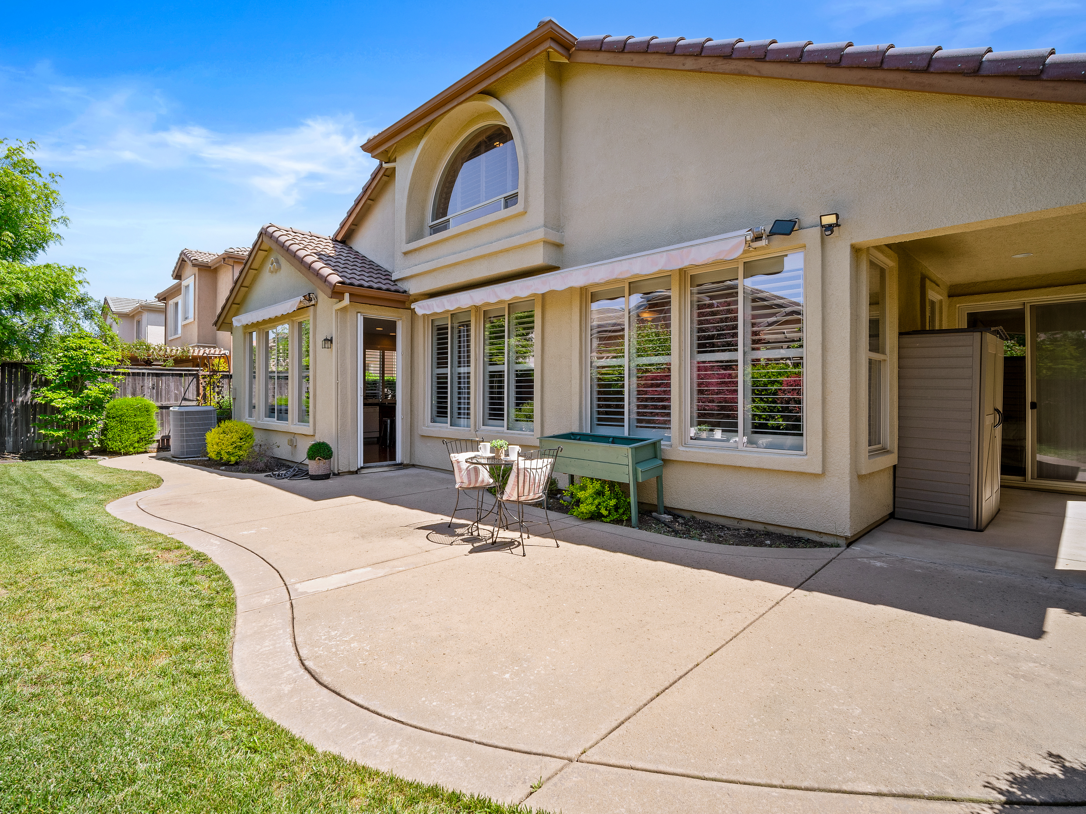 1038 Smith Way 
