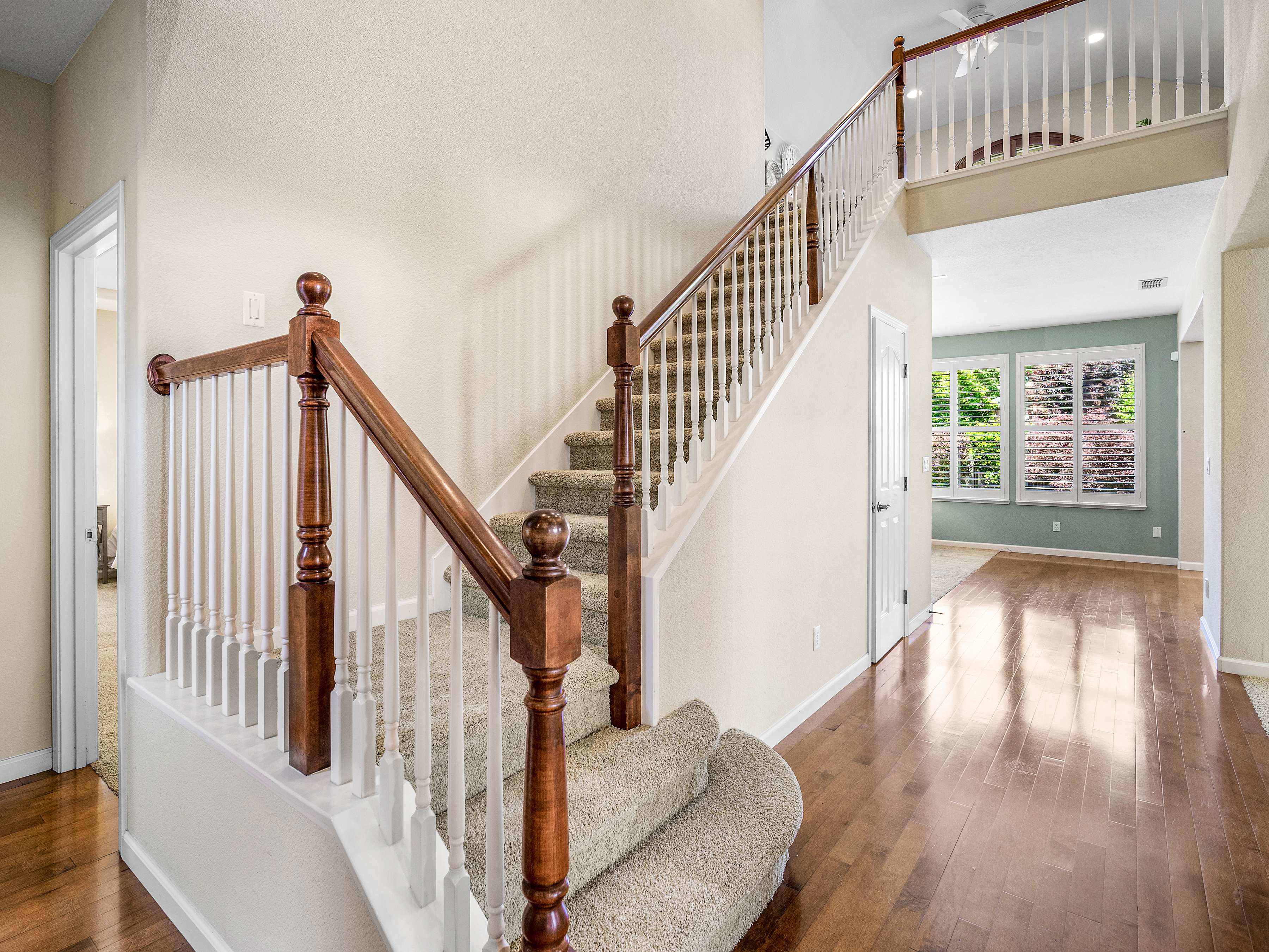 1038 Smith Way 