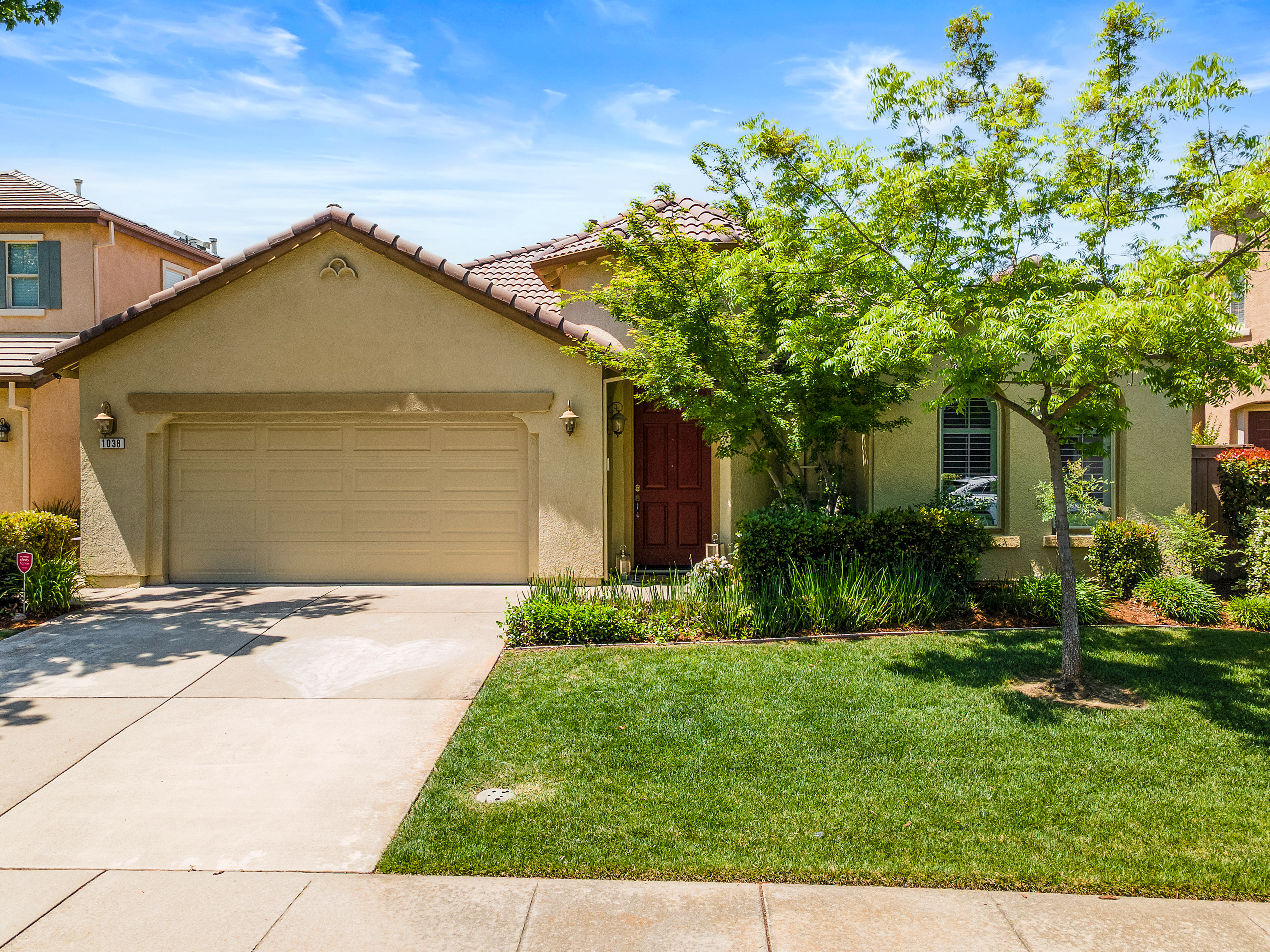 1038 Smith Way 