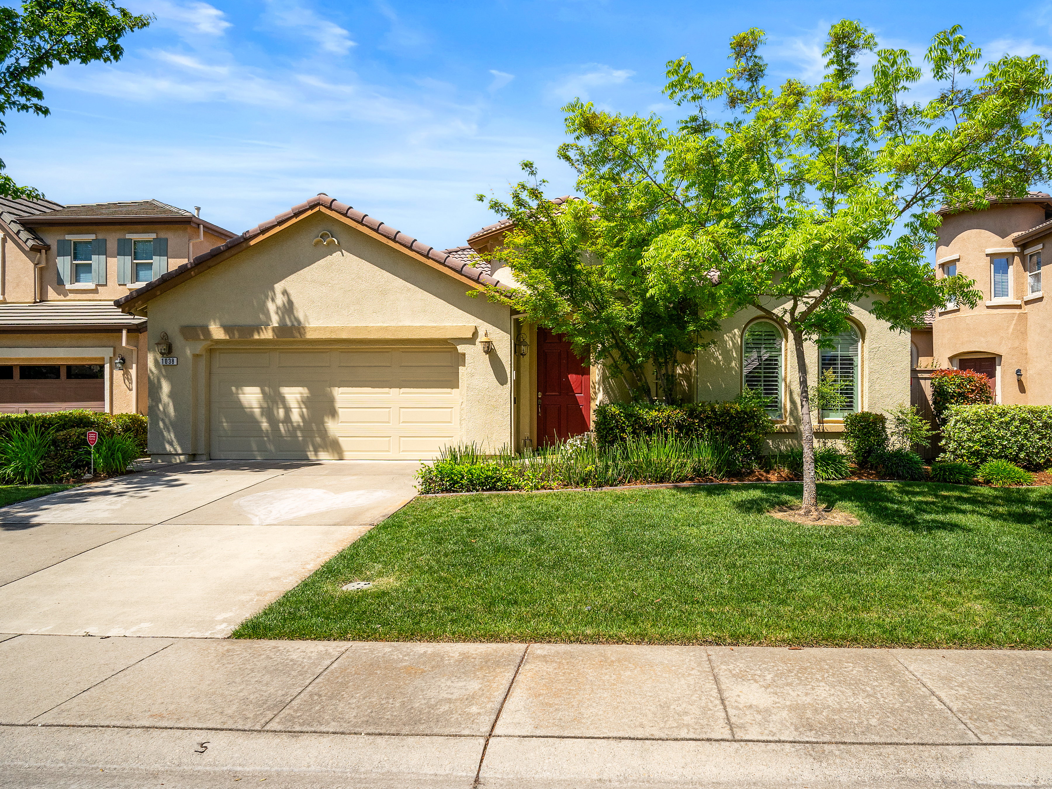 1038 Smith Way 