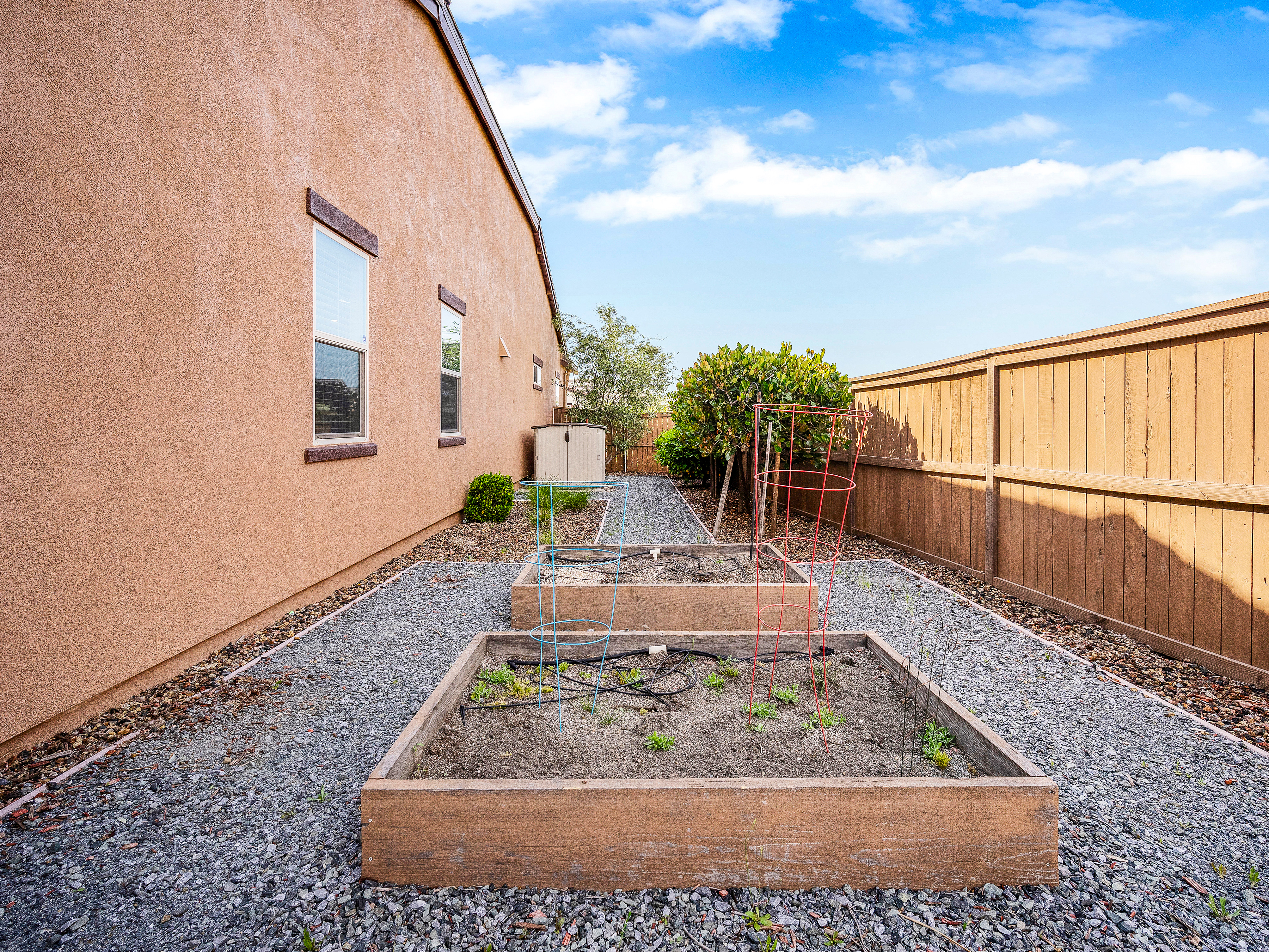 5118 Hollister Loop 