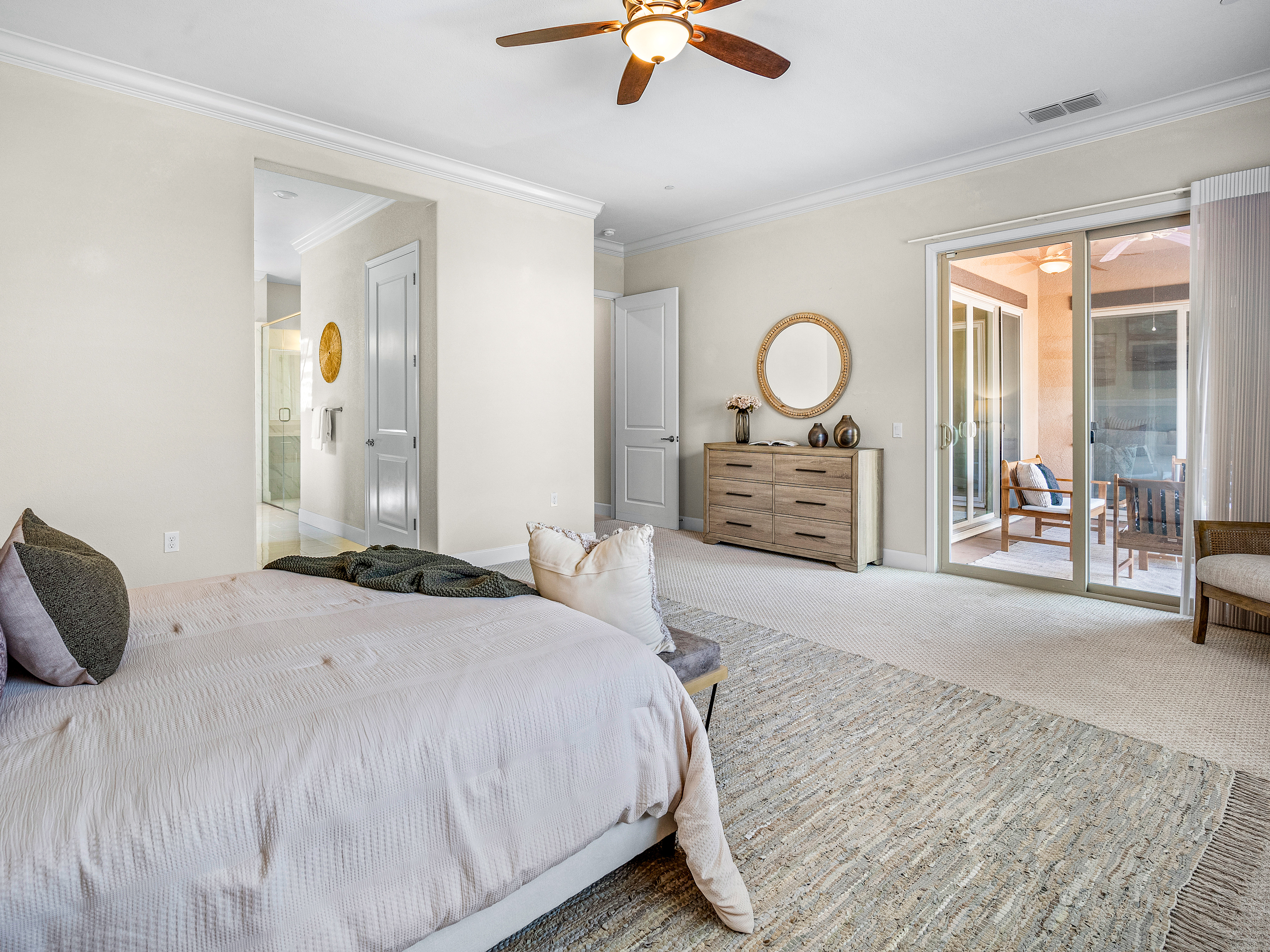 5118 Hollister Loop 