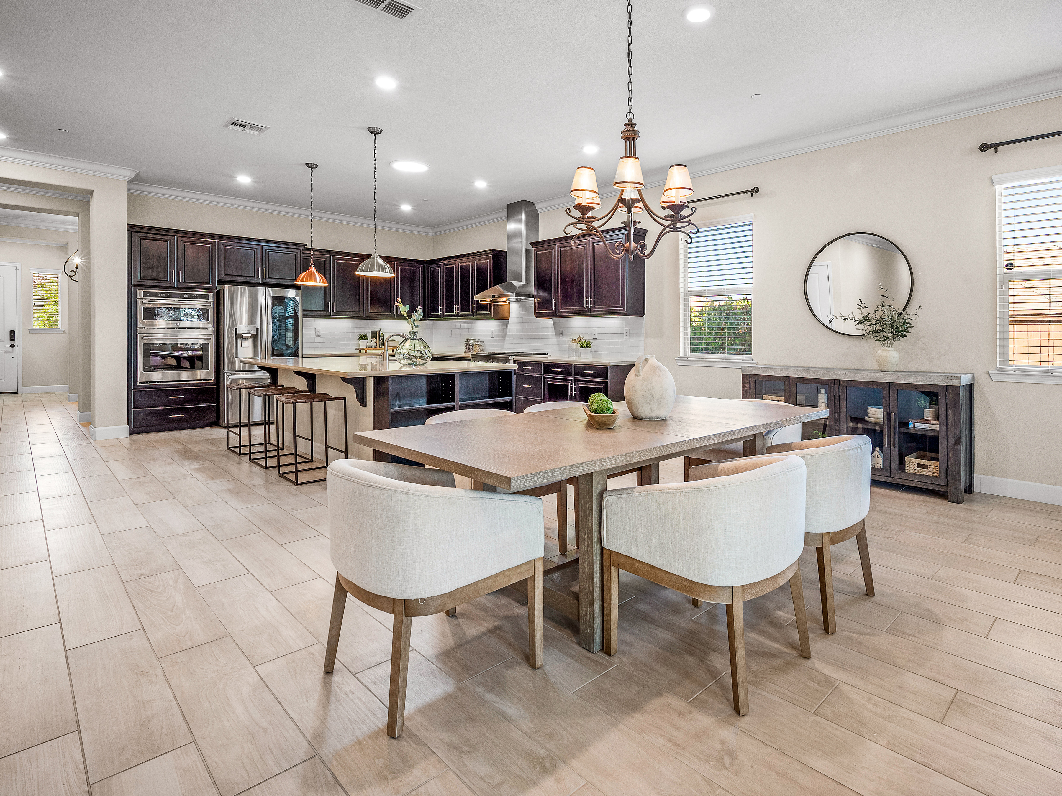 5118 Hollister Loop 