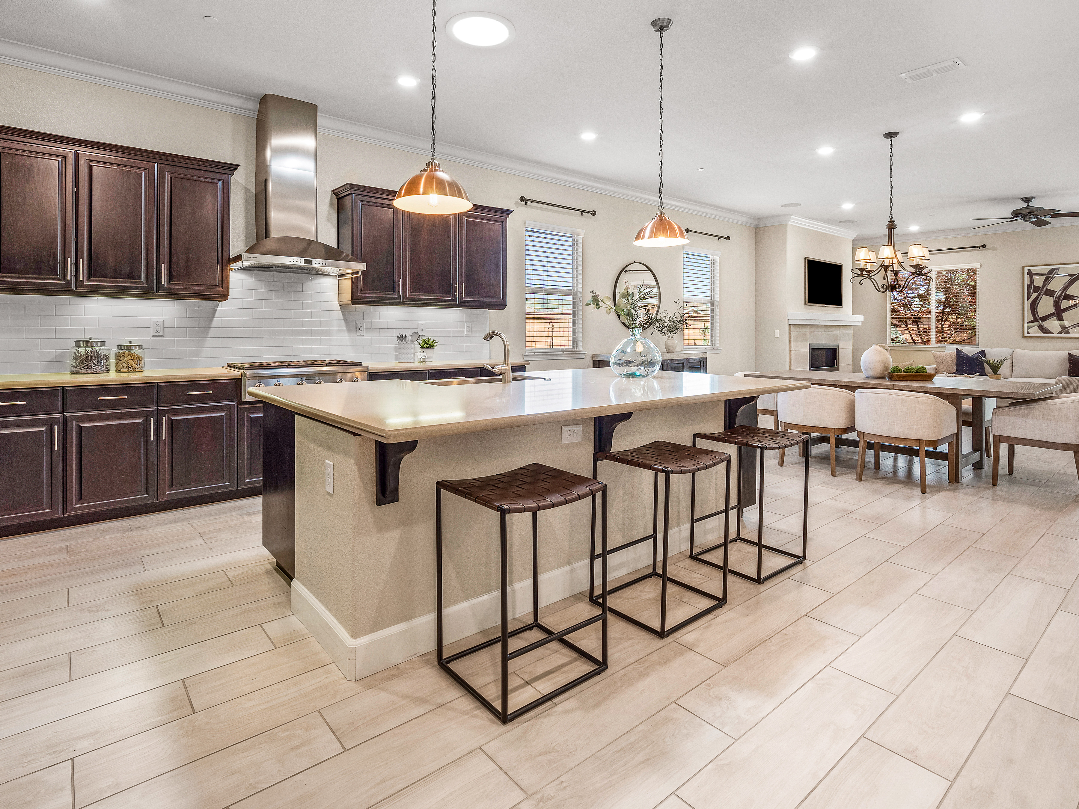 5118 Hollister Loop 