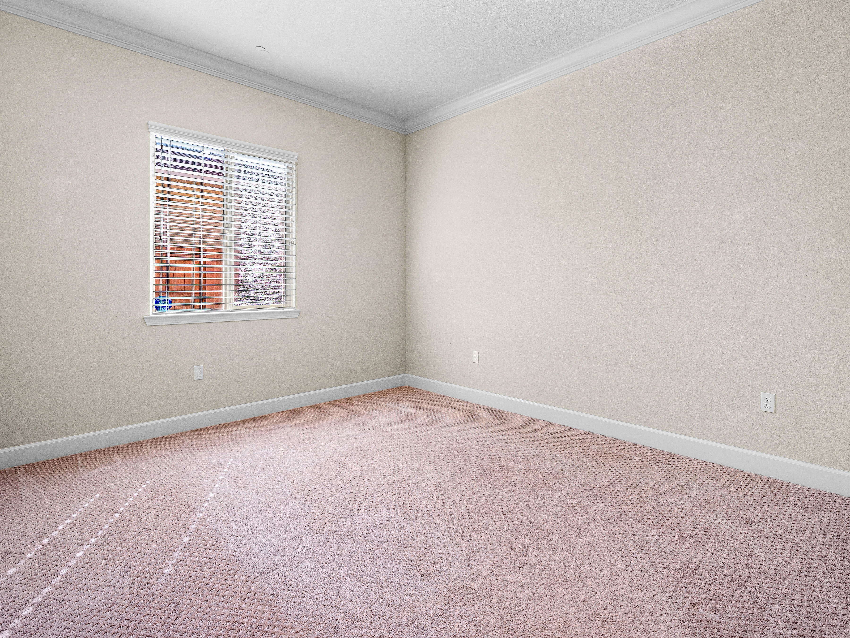 5118 Hollister Loop 