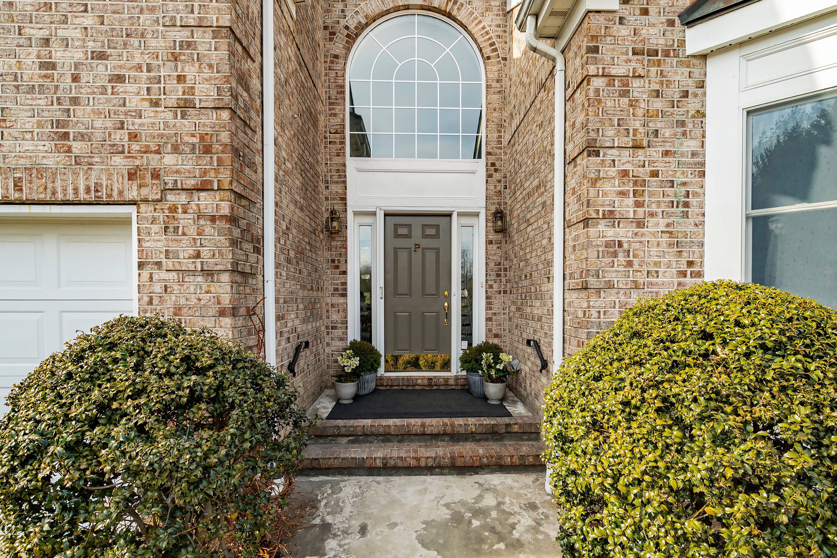 104 Spinaker Lane
