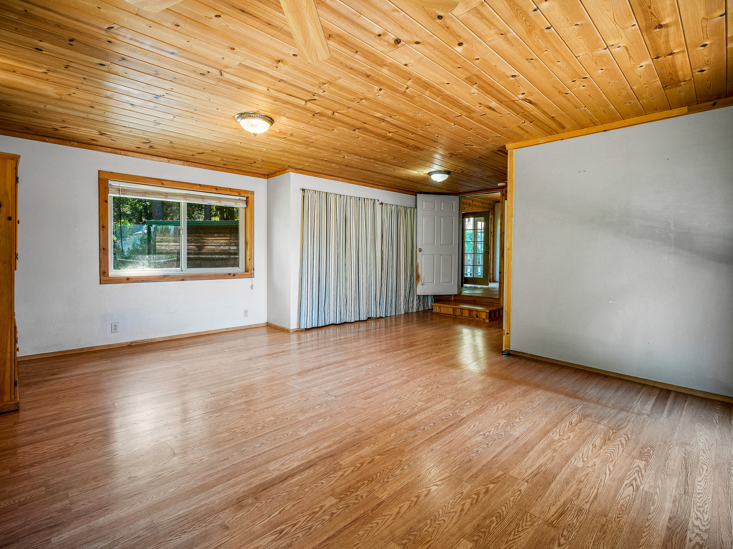 1423 Argonaut Lane 