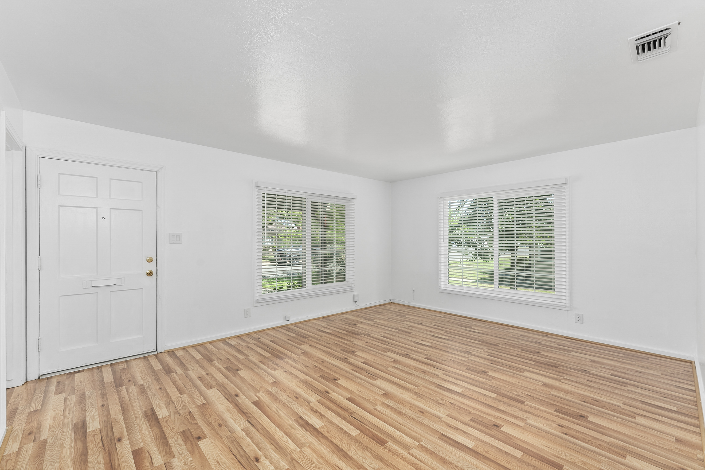 5516 Carmela Way 