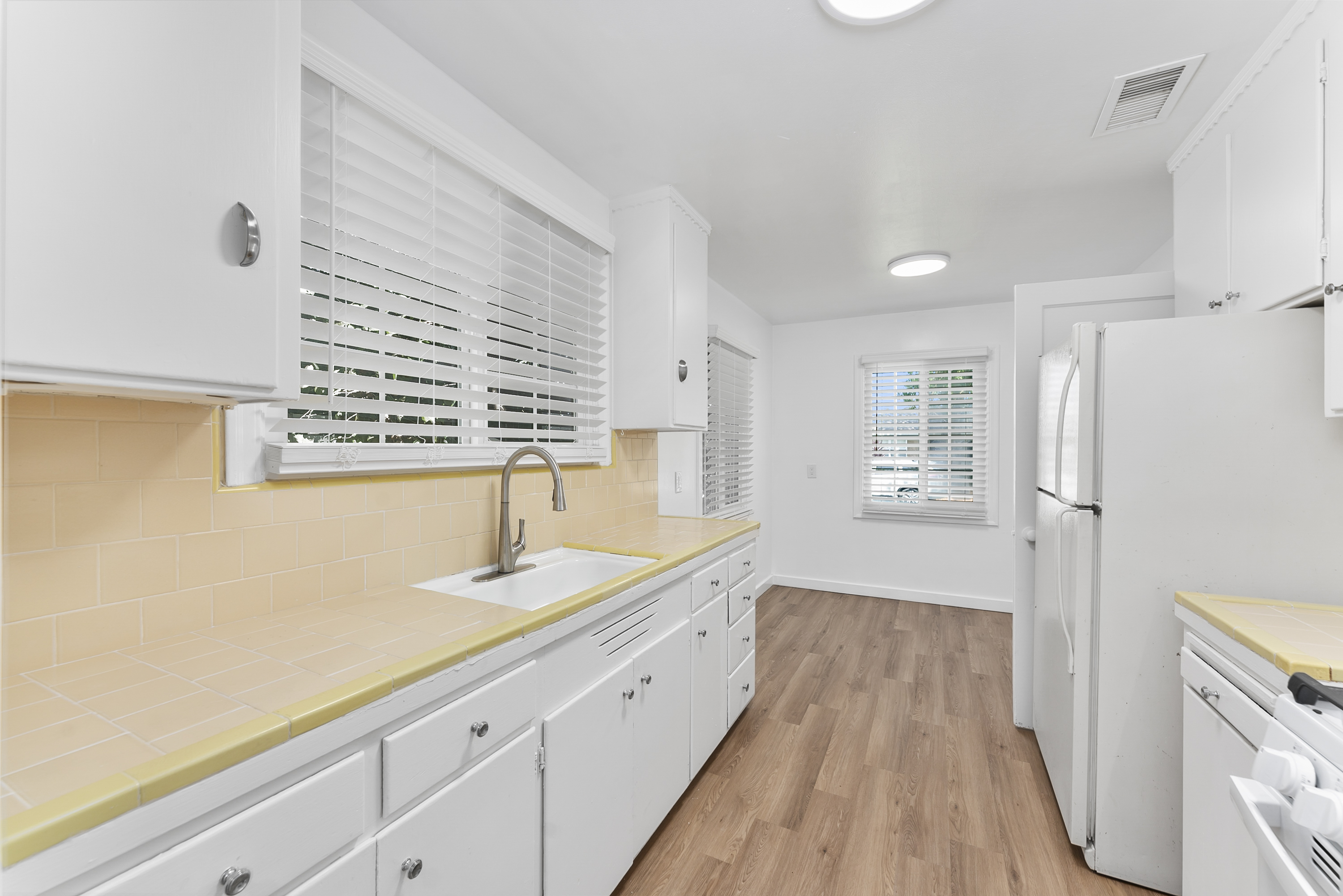 5516 Carmela Way 