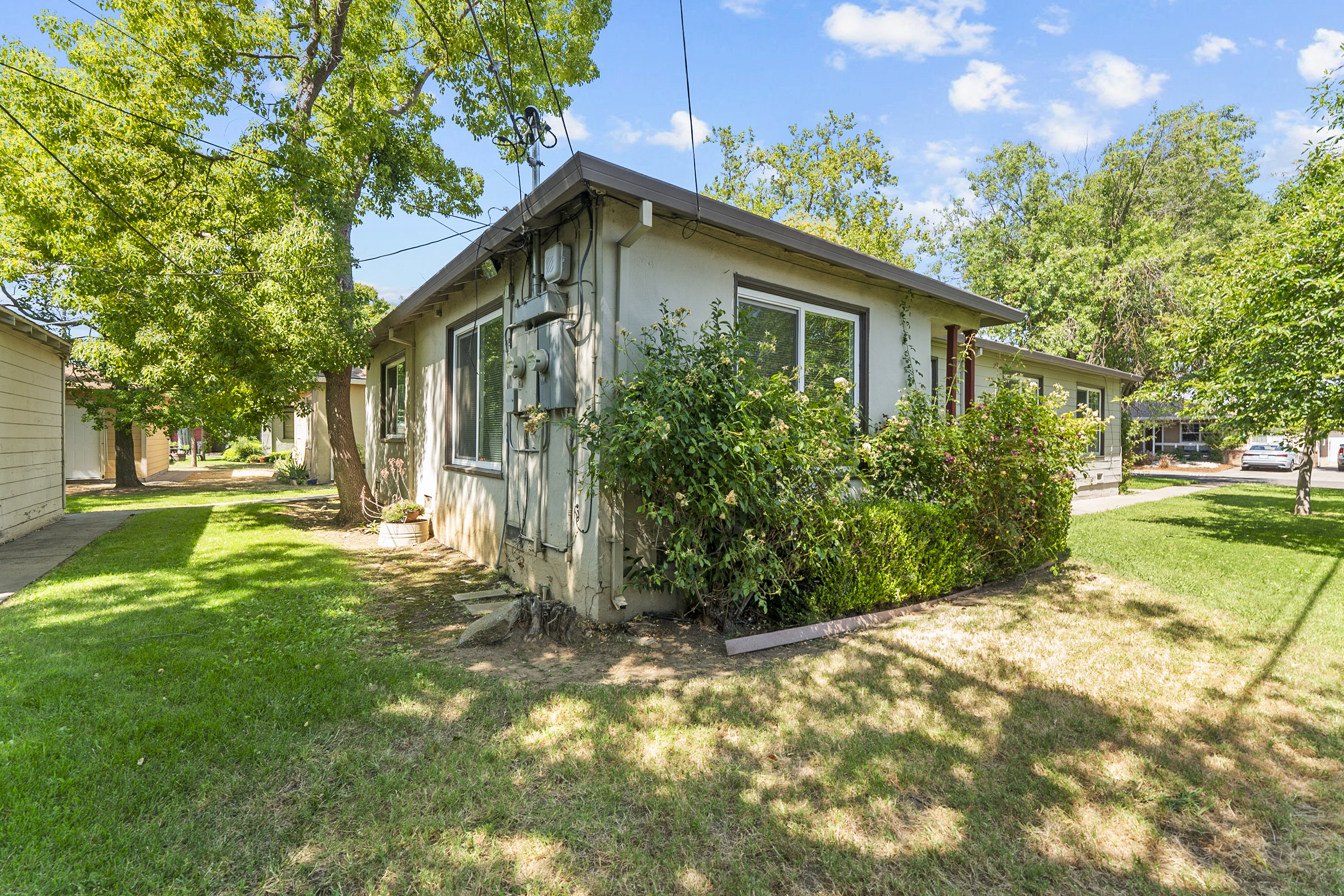 5516 Carmela Way 