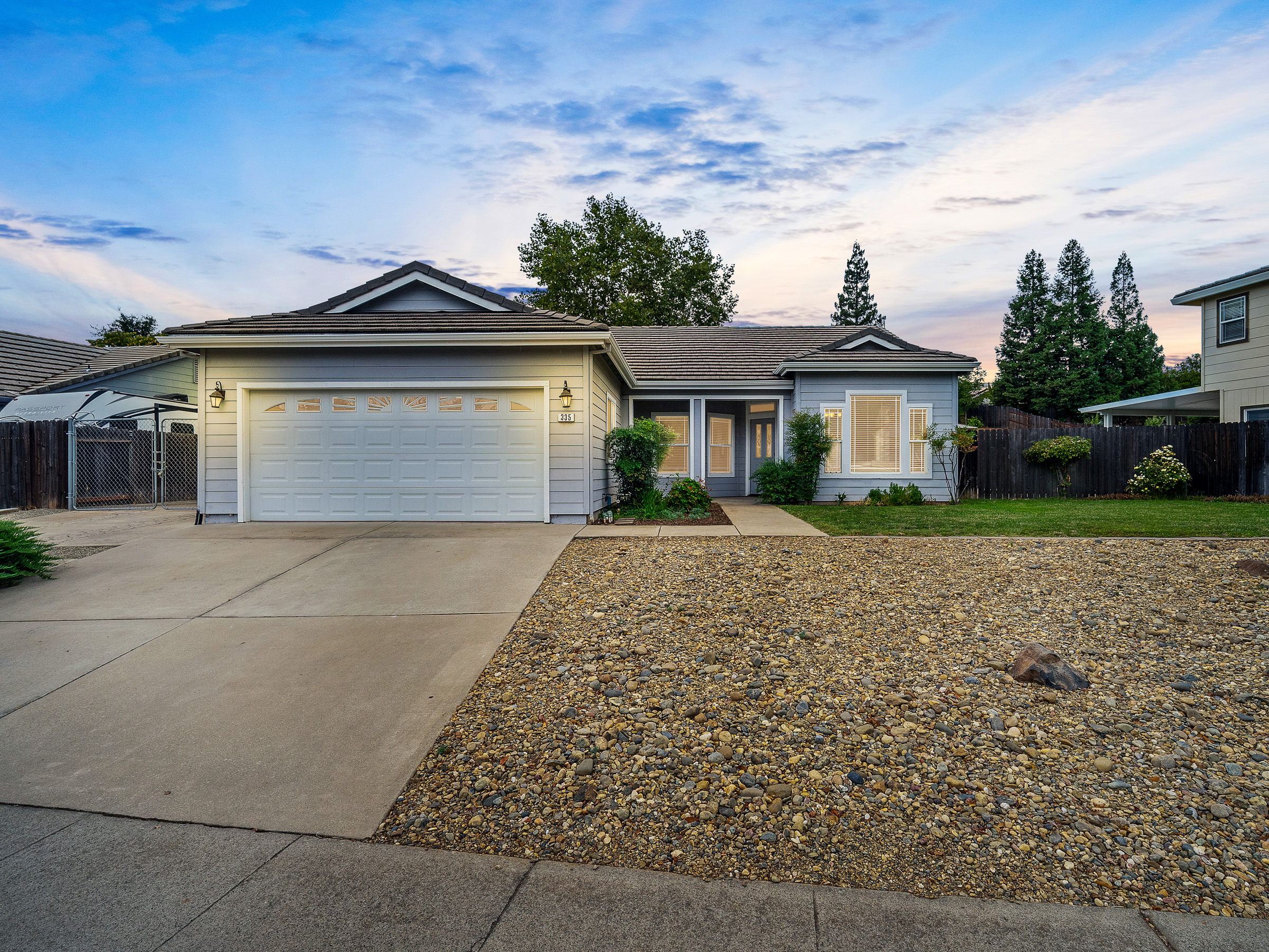 335 Edgebrook Drive 