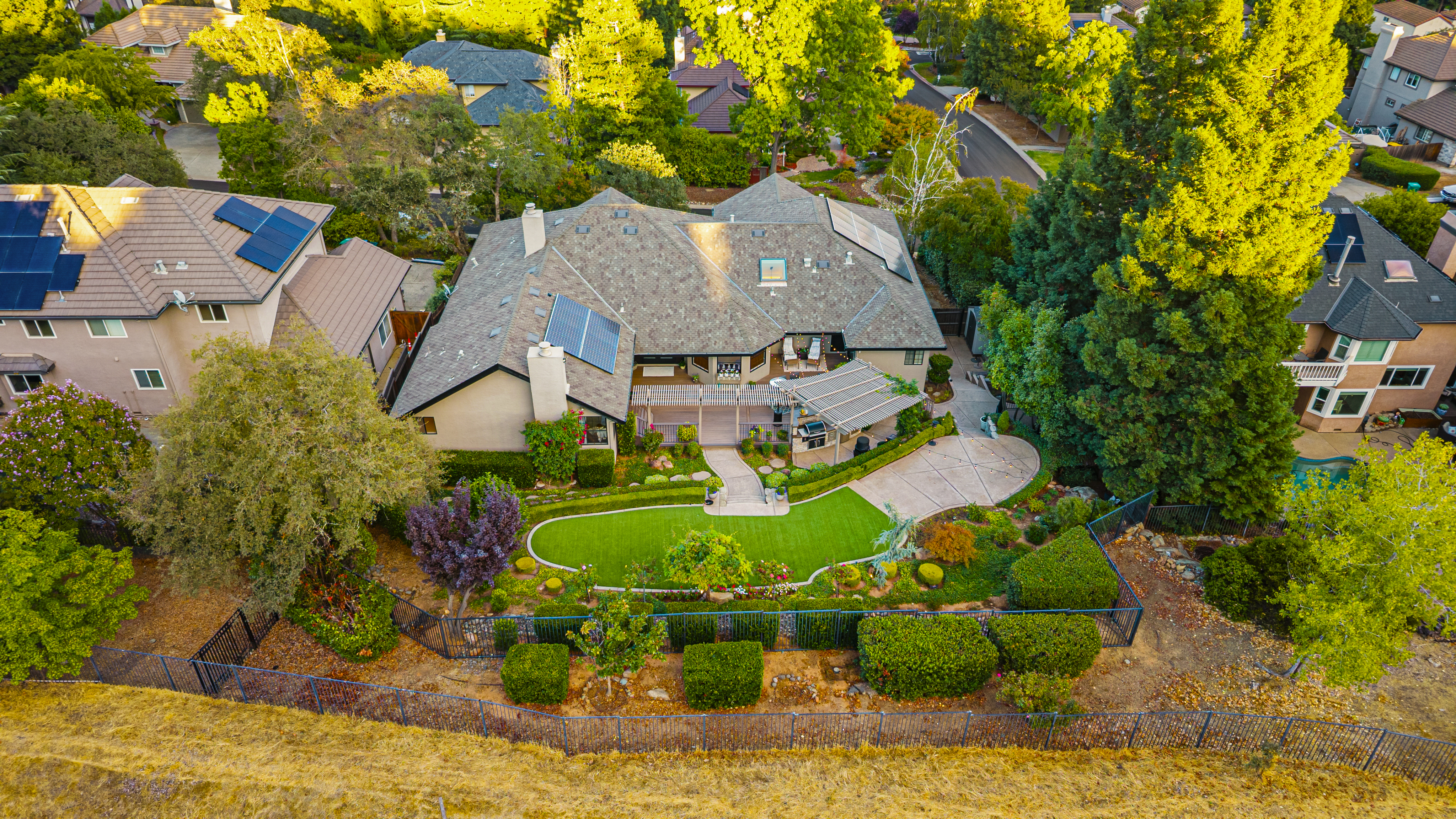 1999 Shelby Circle 