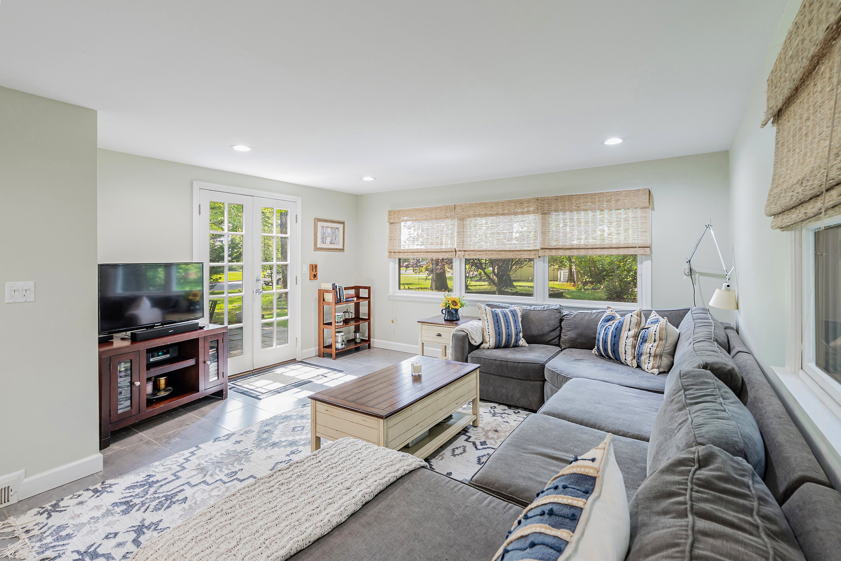 76 Ridge Rd