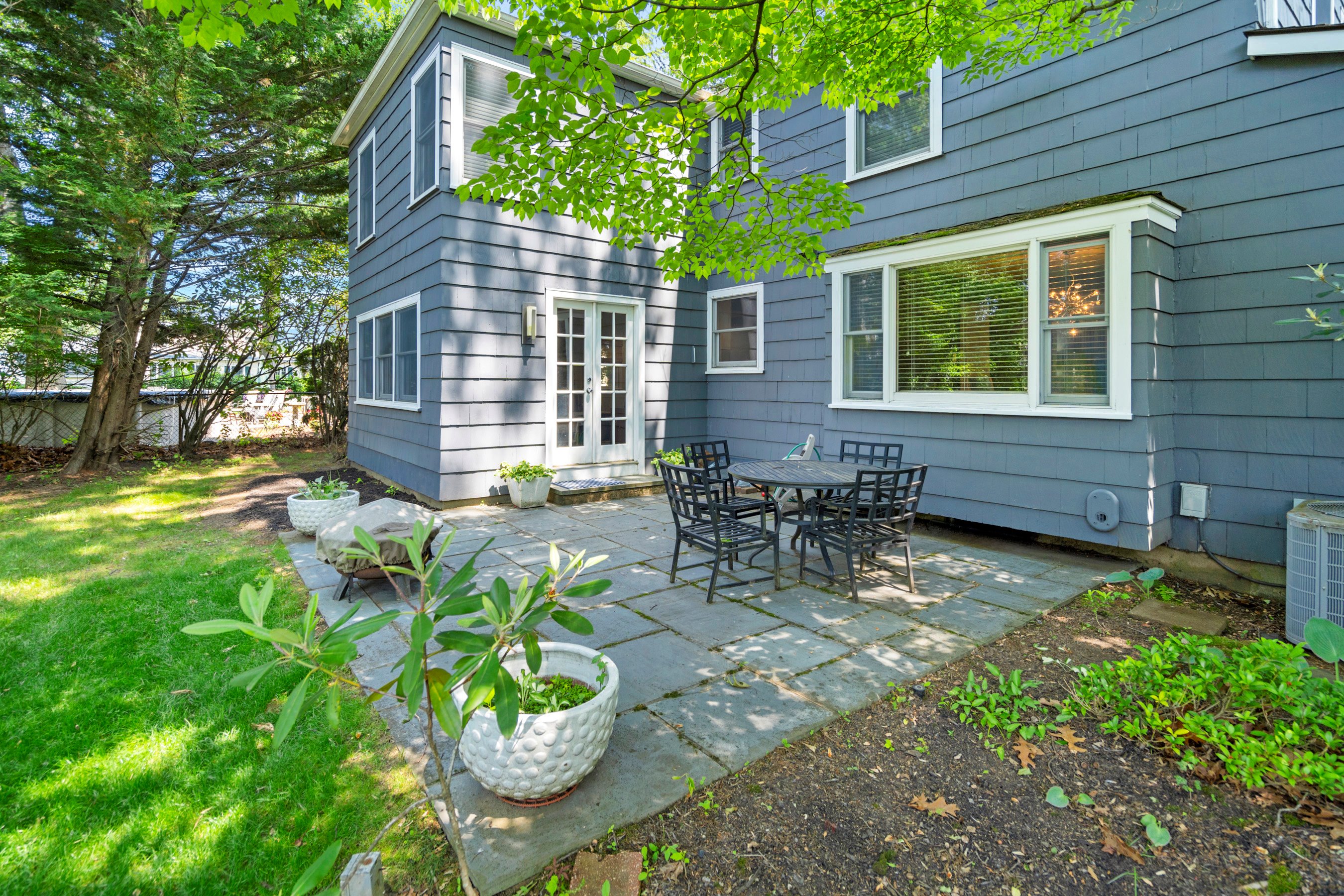 76 Ridge Rd