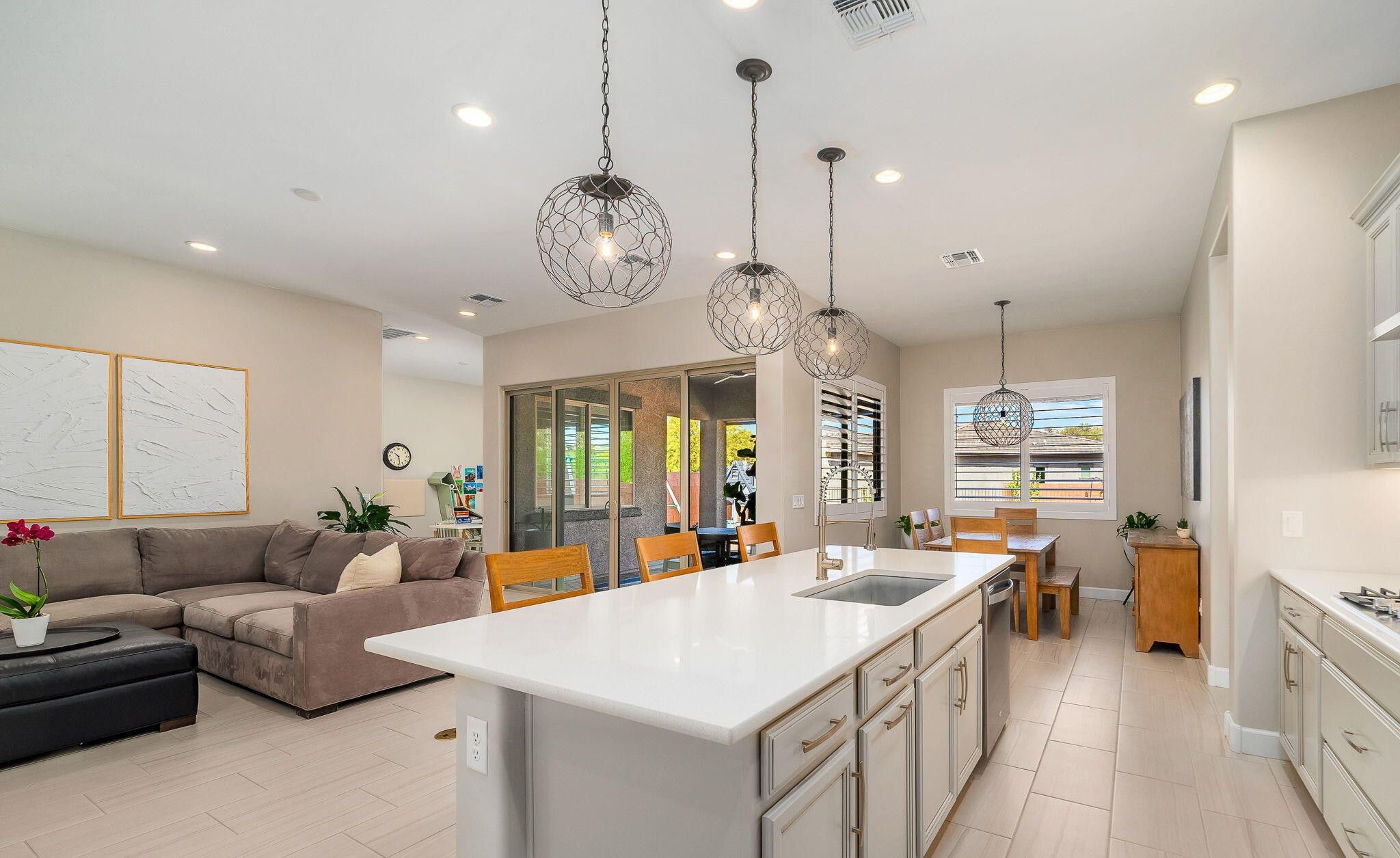 13415 N Fiesta Flower Dr 