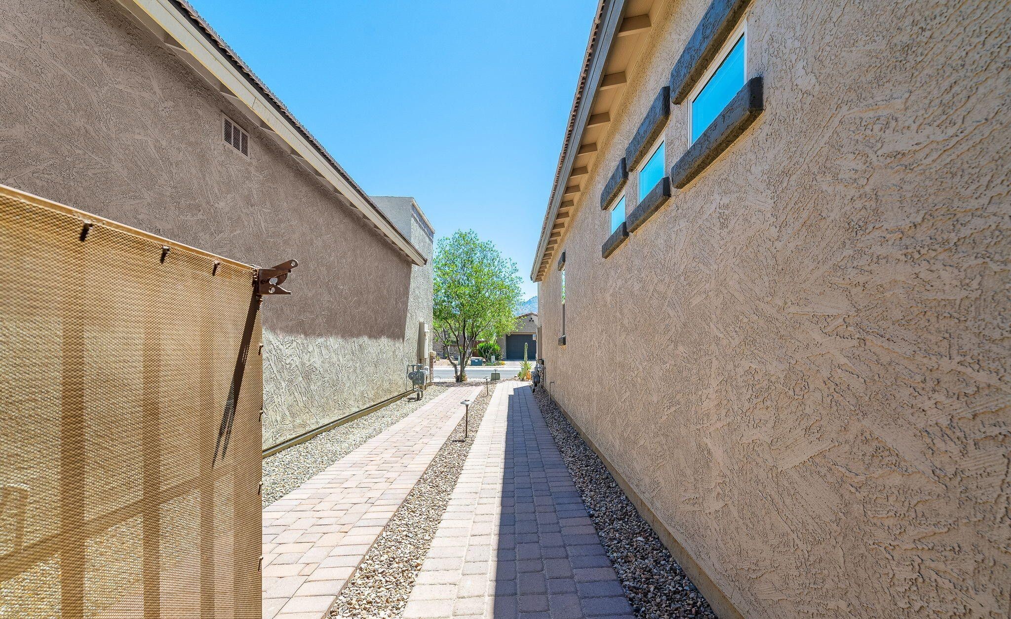 13415 N Fiesta Flower Dr 