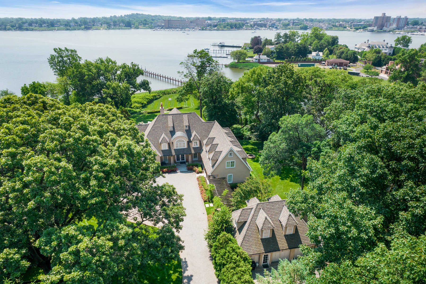 51 Blossom Cove Rd