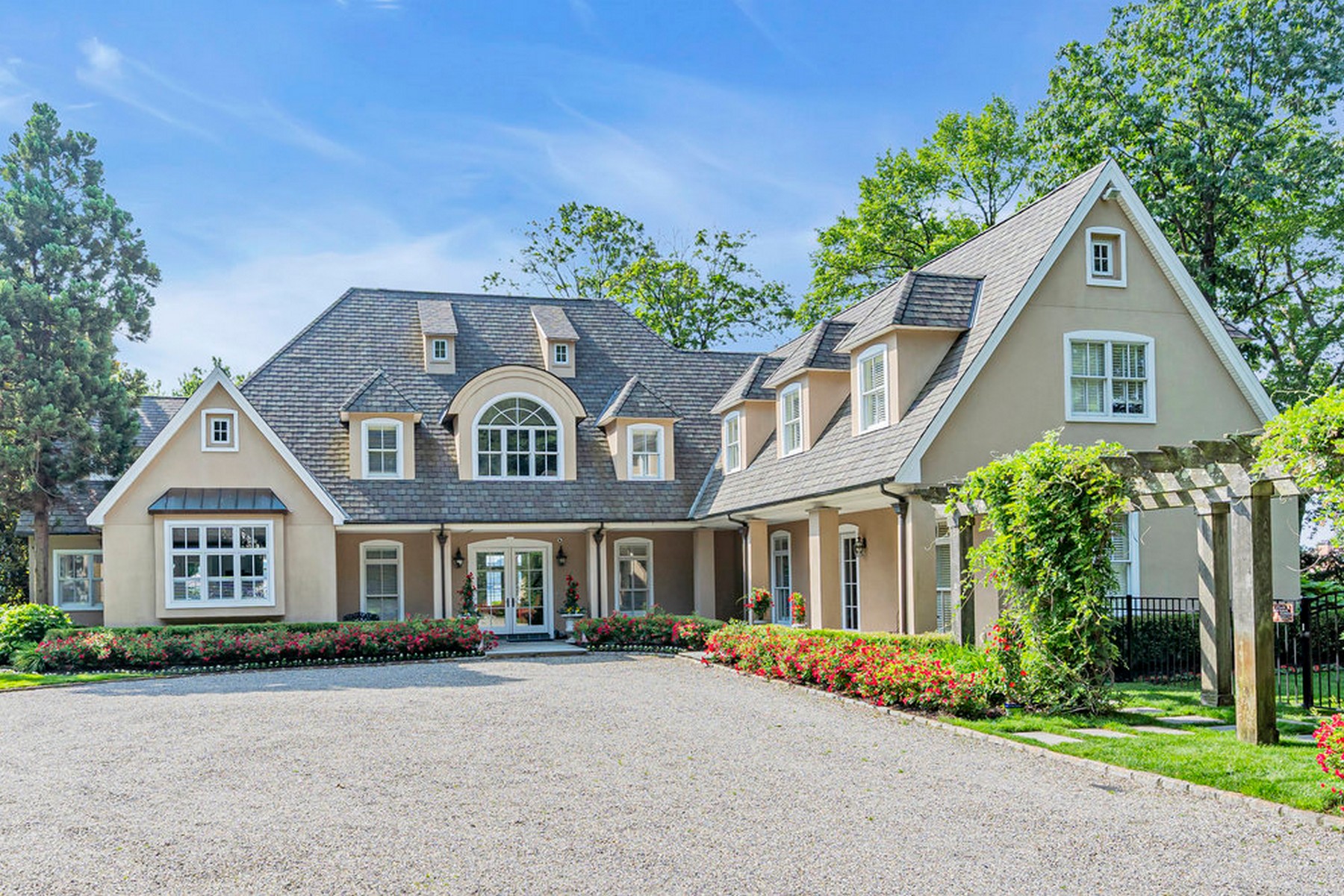 51 Blossom Cove Rd
