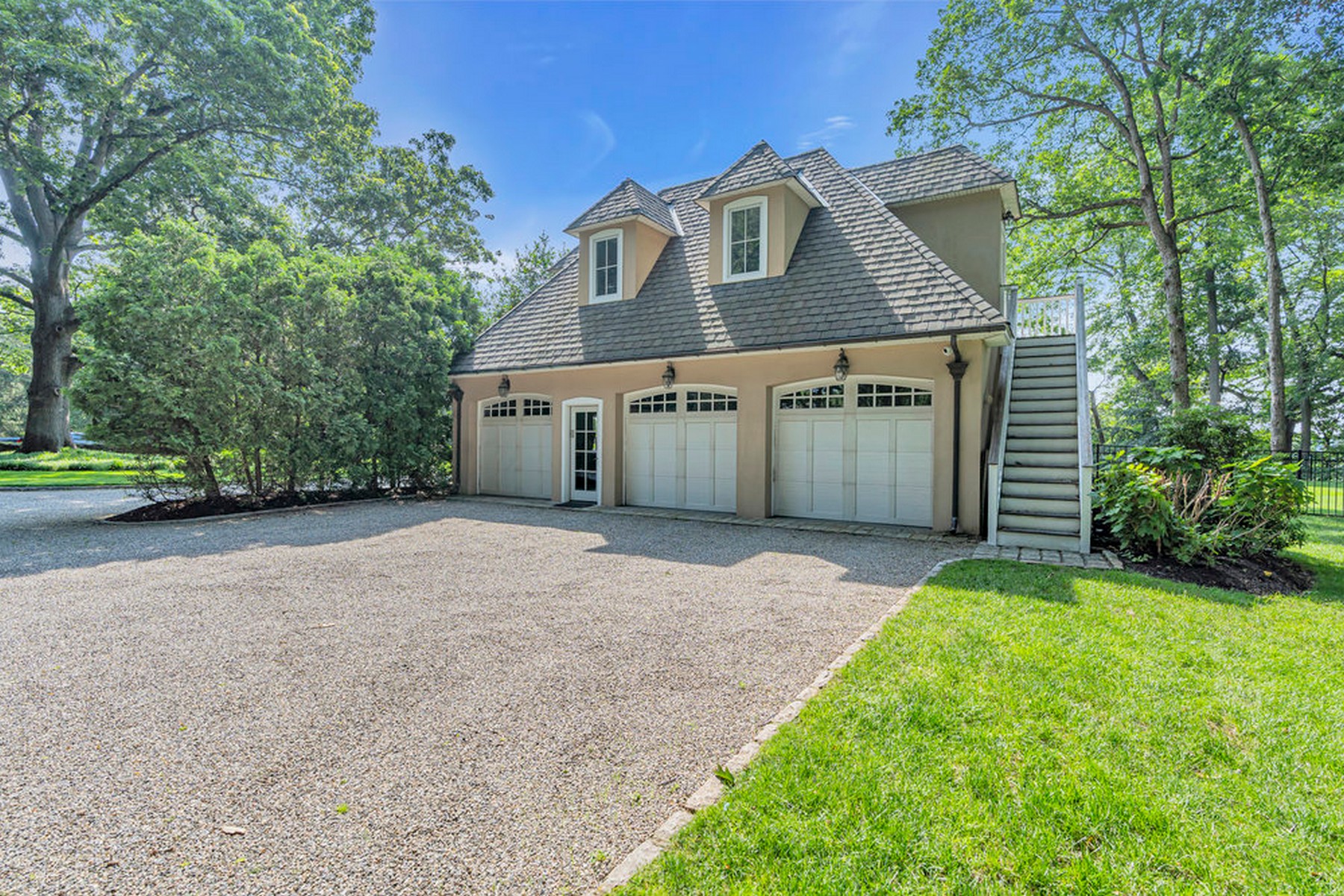 51 Blossom Cove Rd