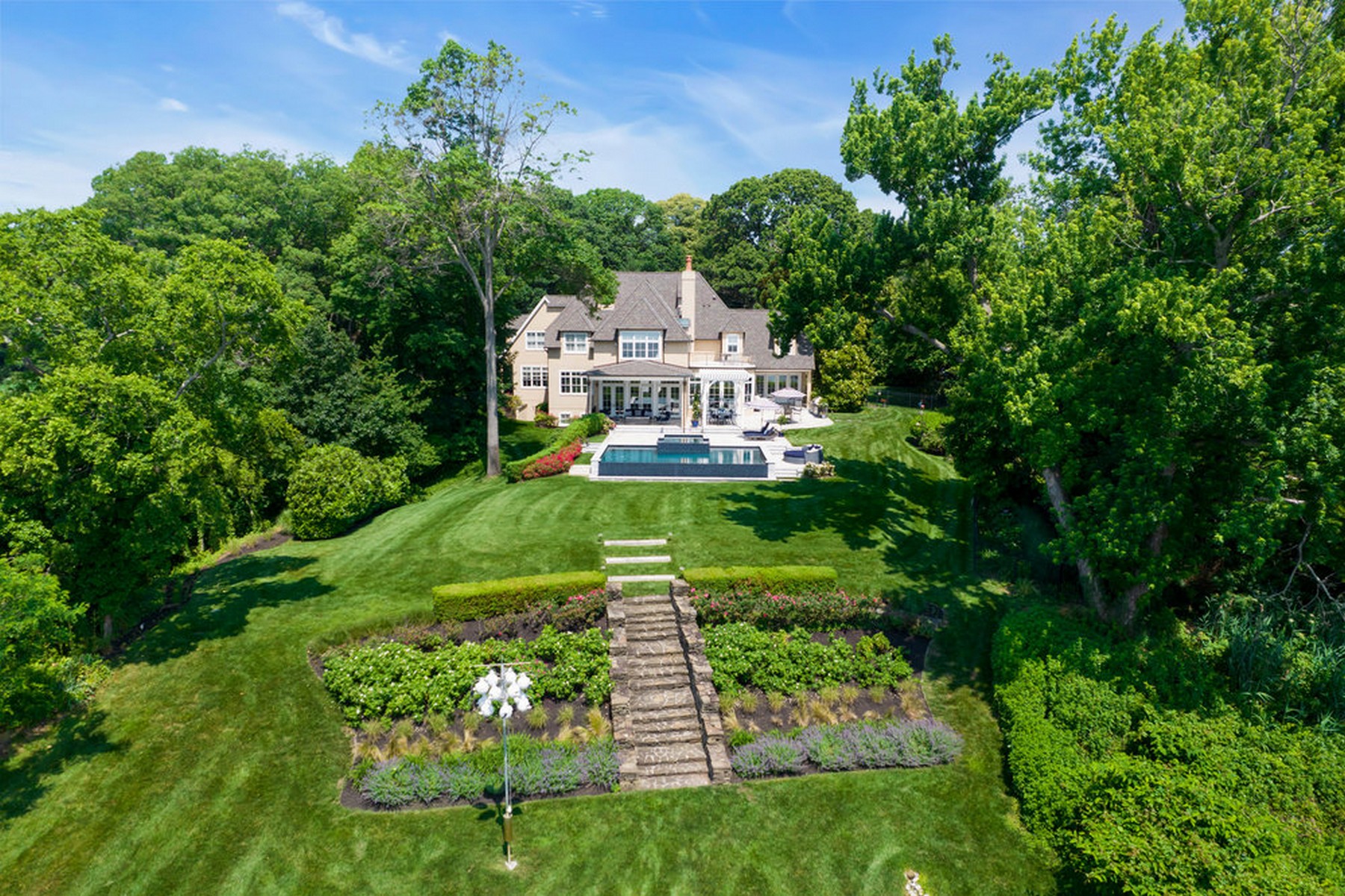 51 Blossom Cove Rd