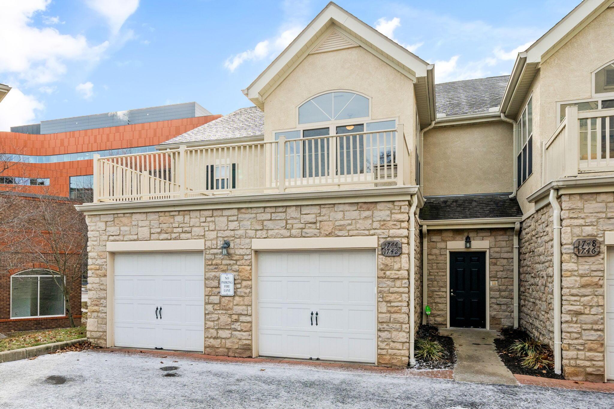 1744 Ridgecliff Road