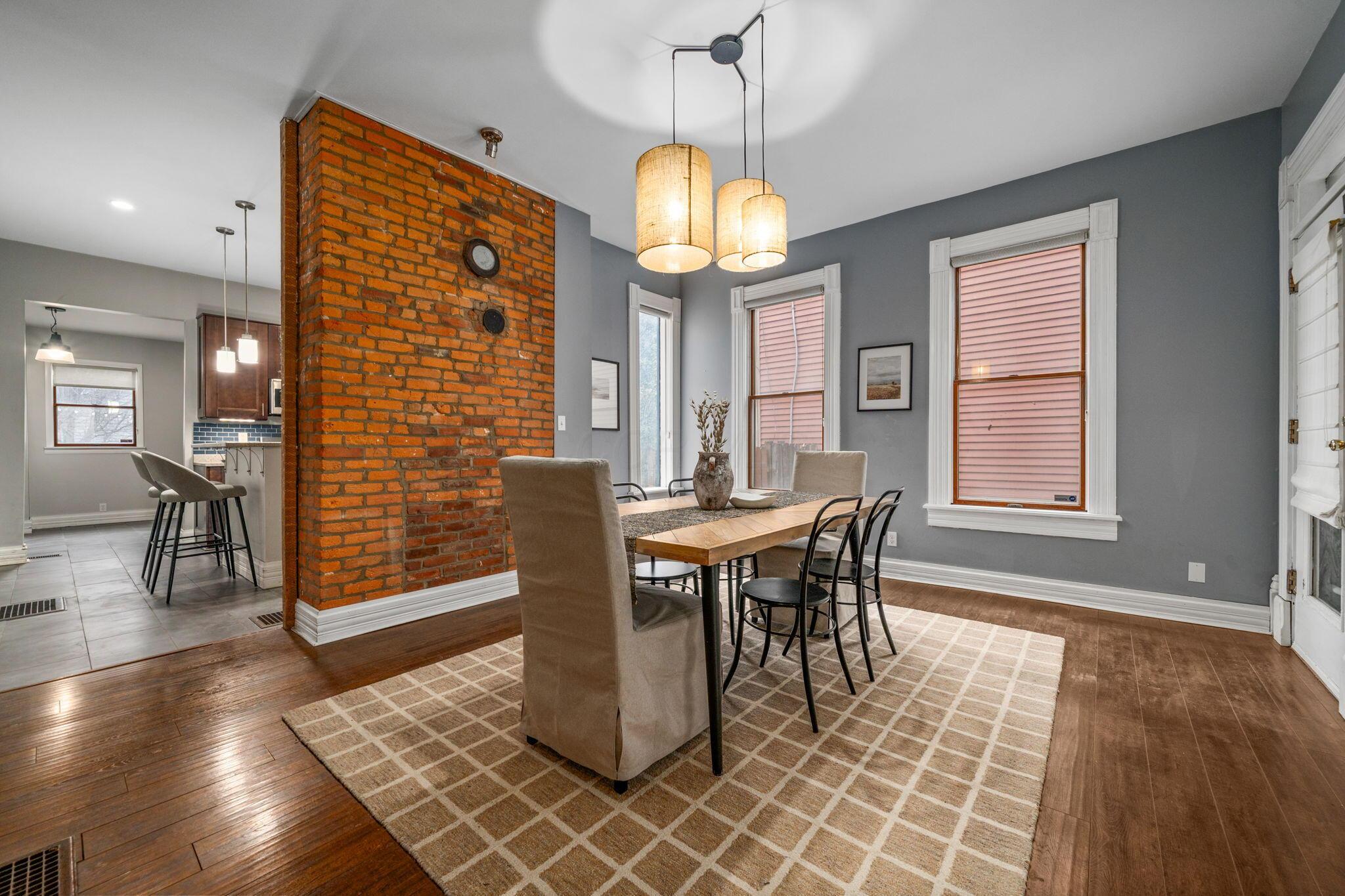 316 W 3rd Avenue