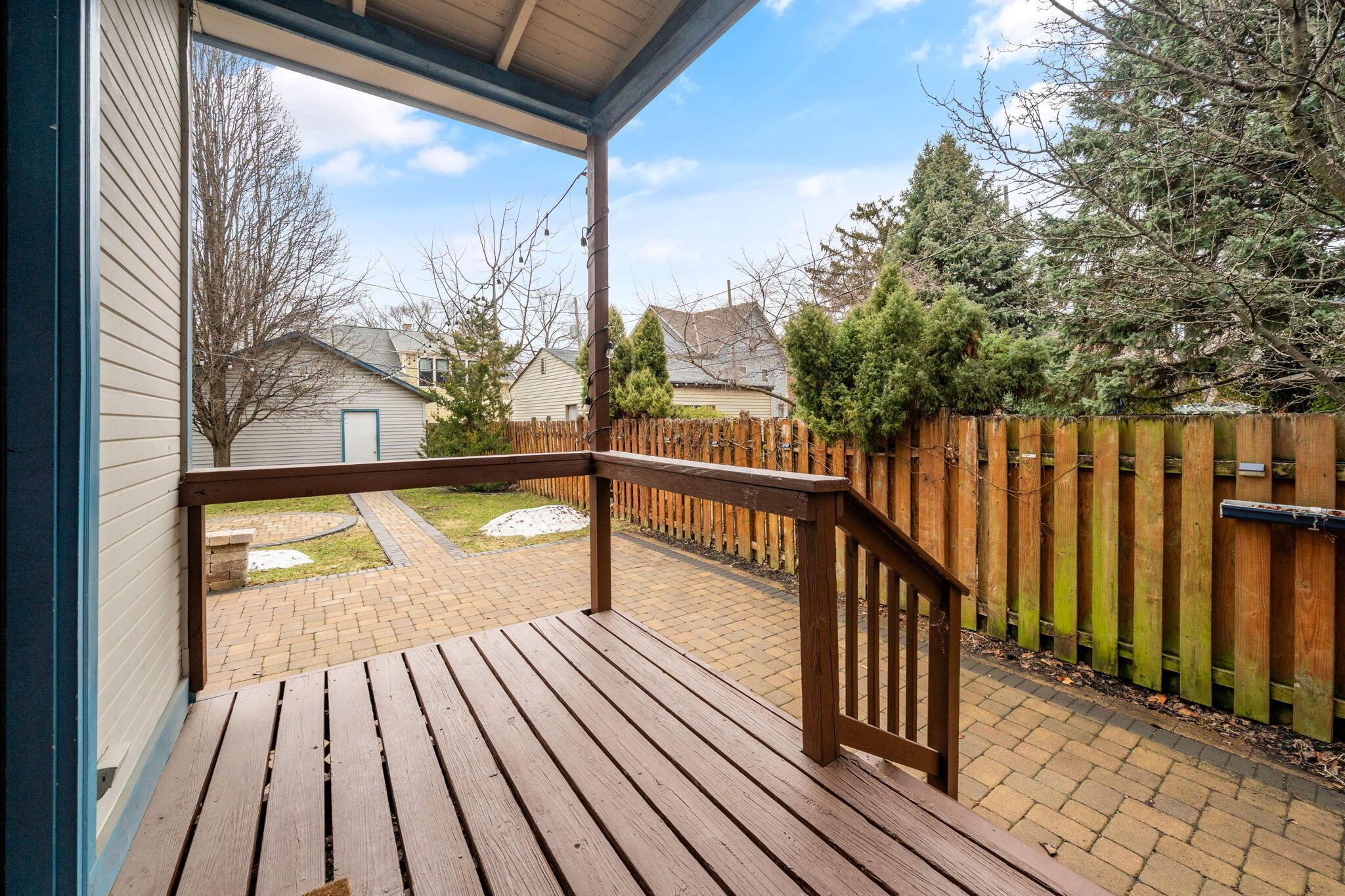 316 W 3rd Avenue