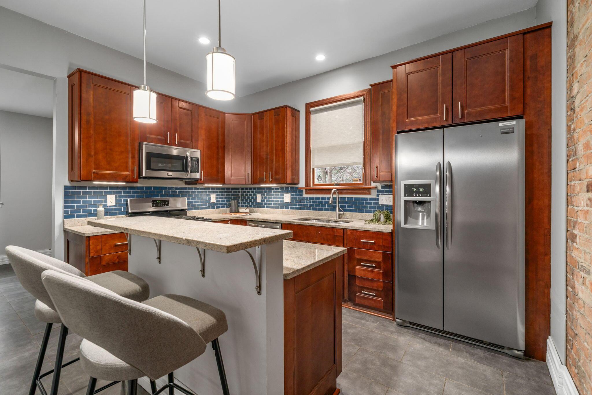 316 W 3rd Avenue