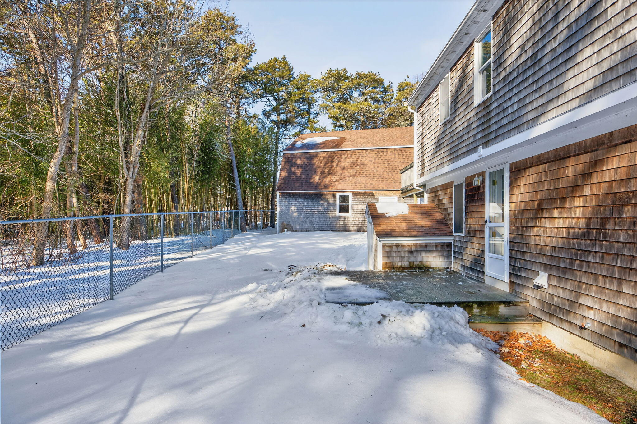 13 Pepper Lane 