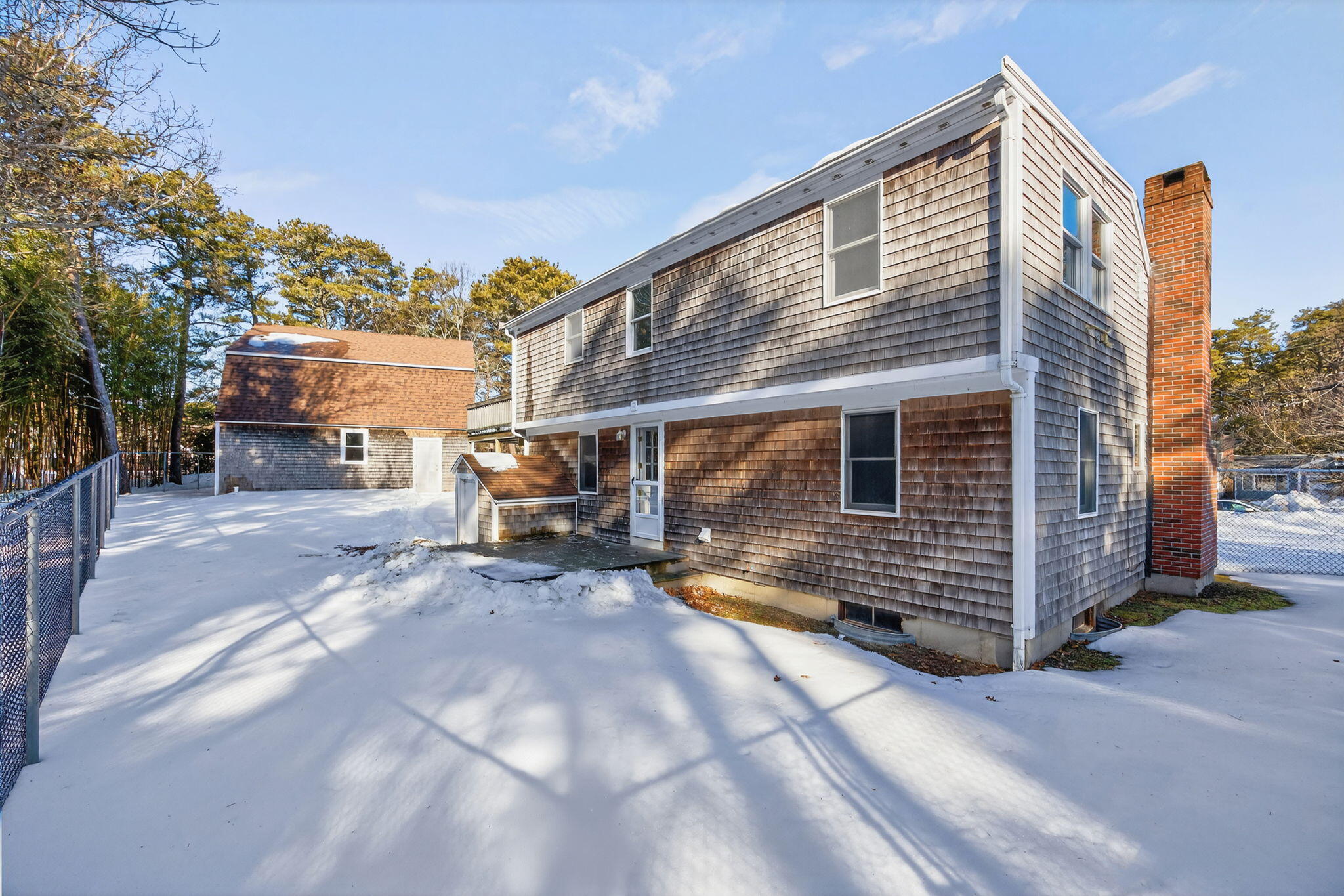 13 Pepper Lane 