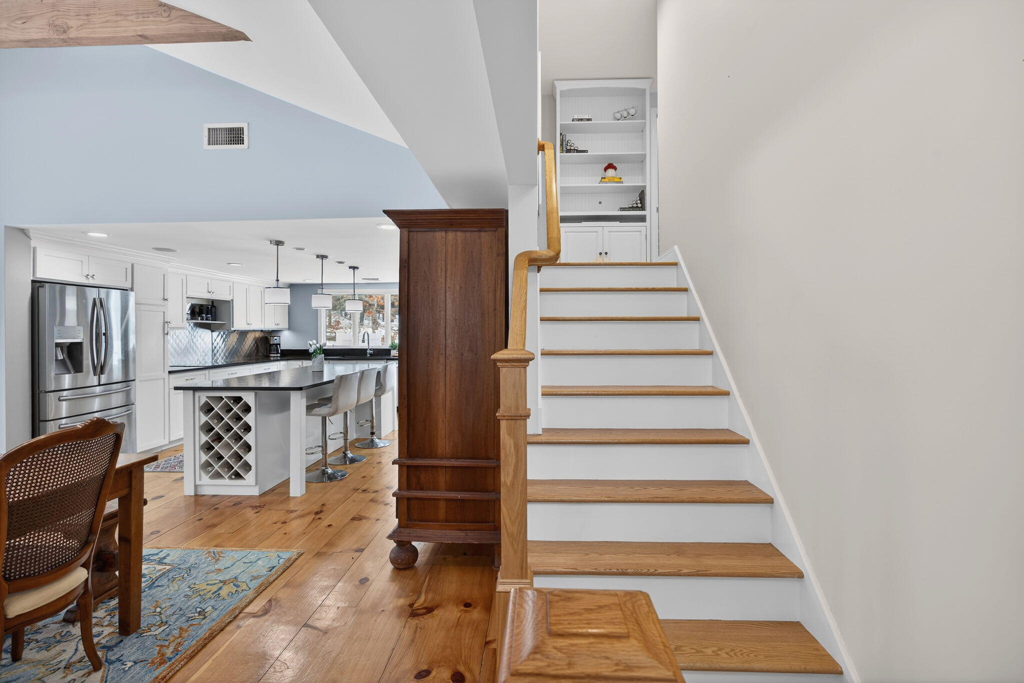 345 Cove Road 