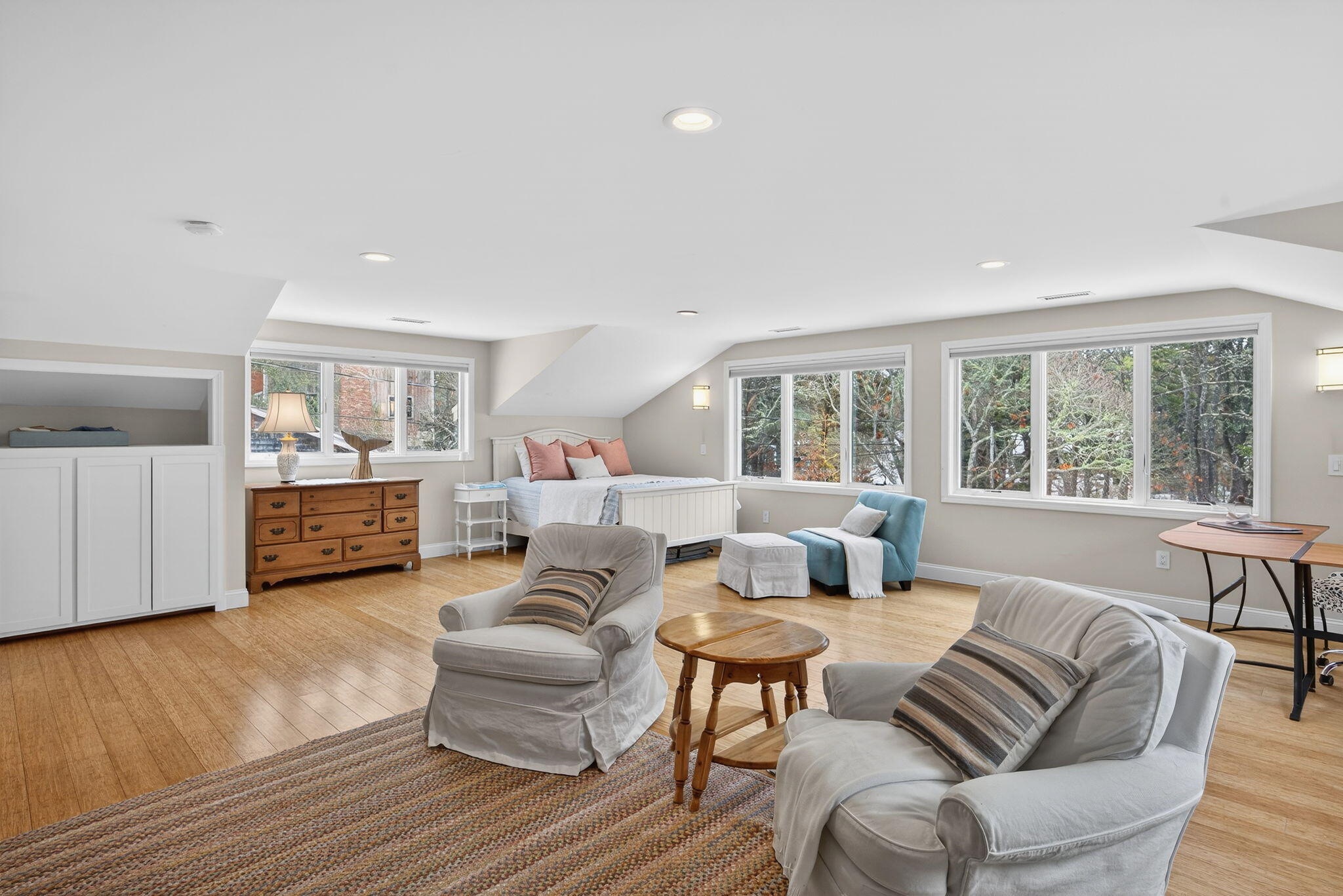 345 Cove Road 