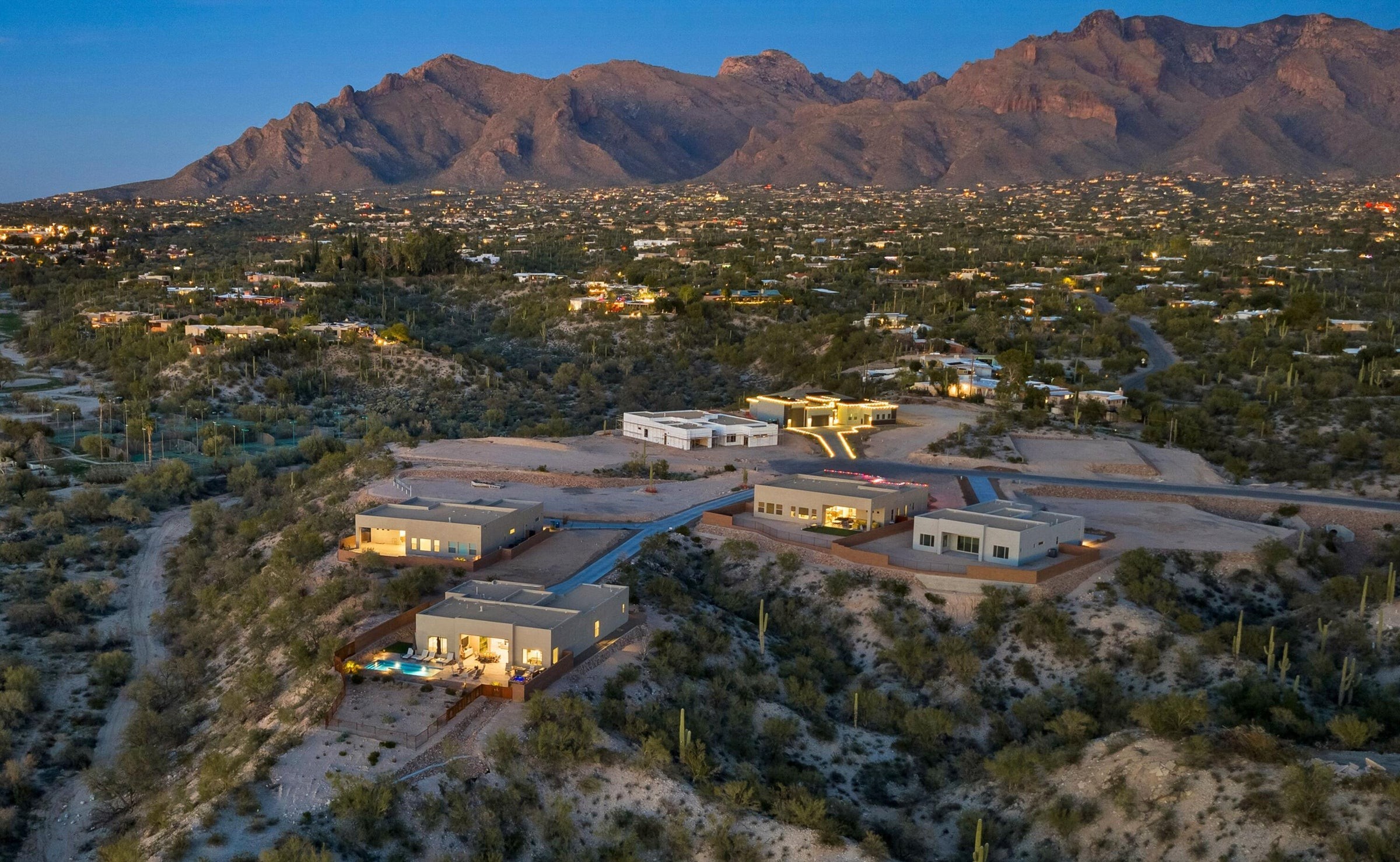 5445 N Yvon Heights Place 