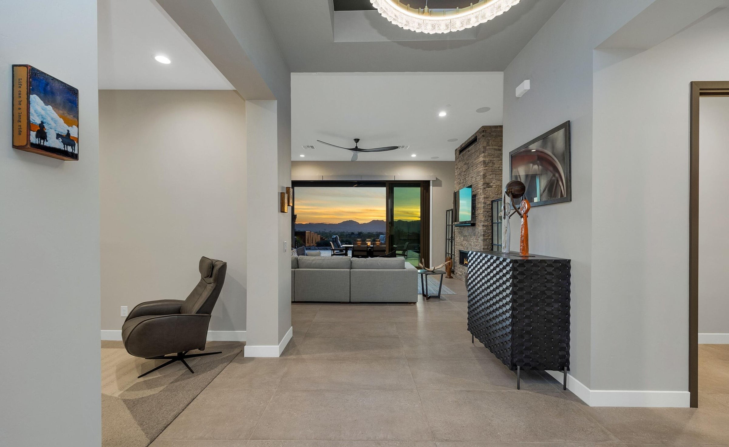 5445 N Yvon Heights Place 