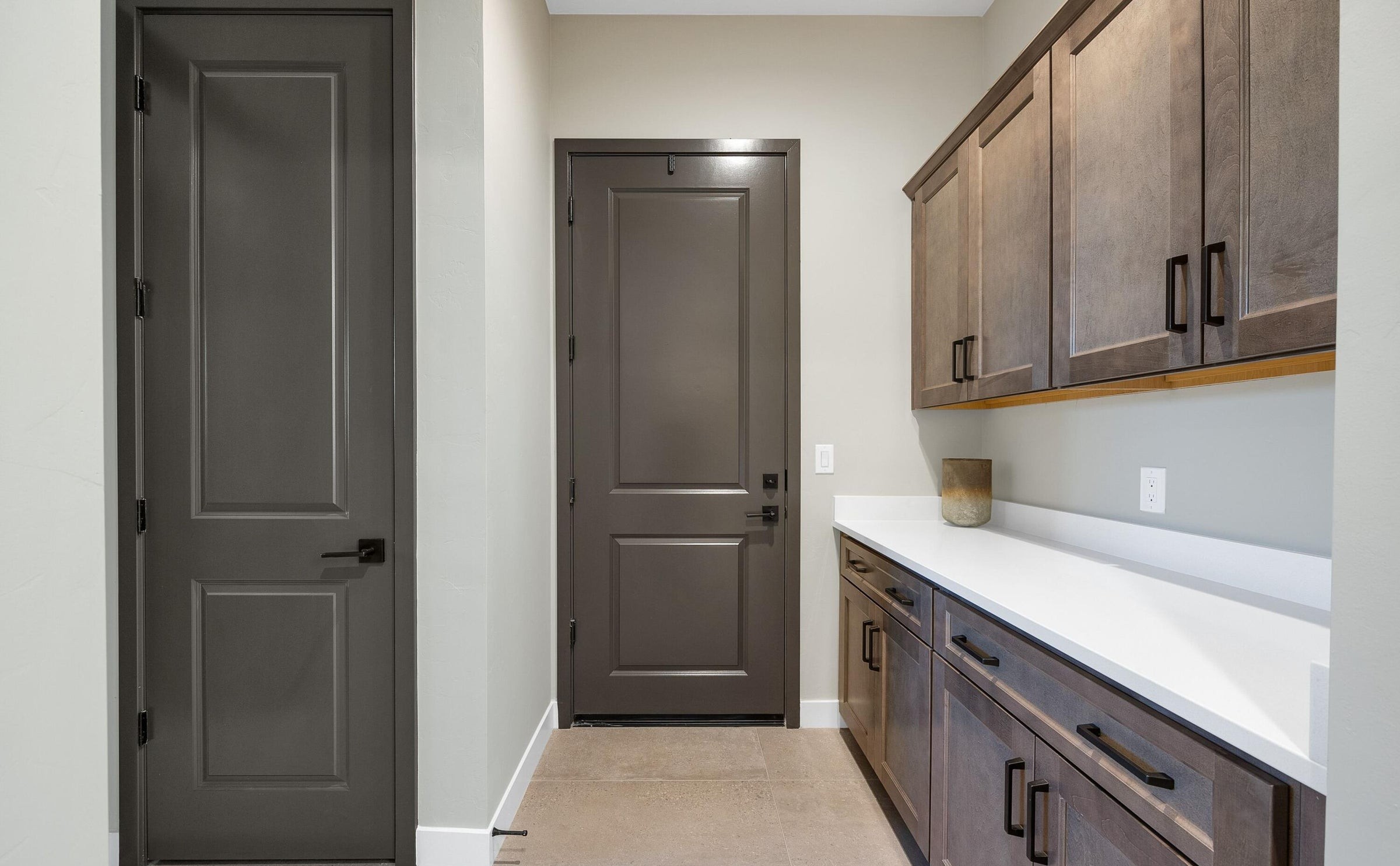 5445 N Yvon Heights Place 