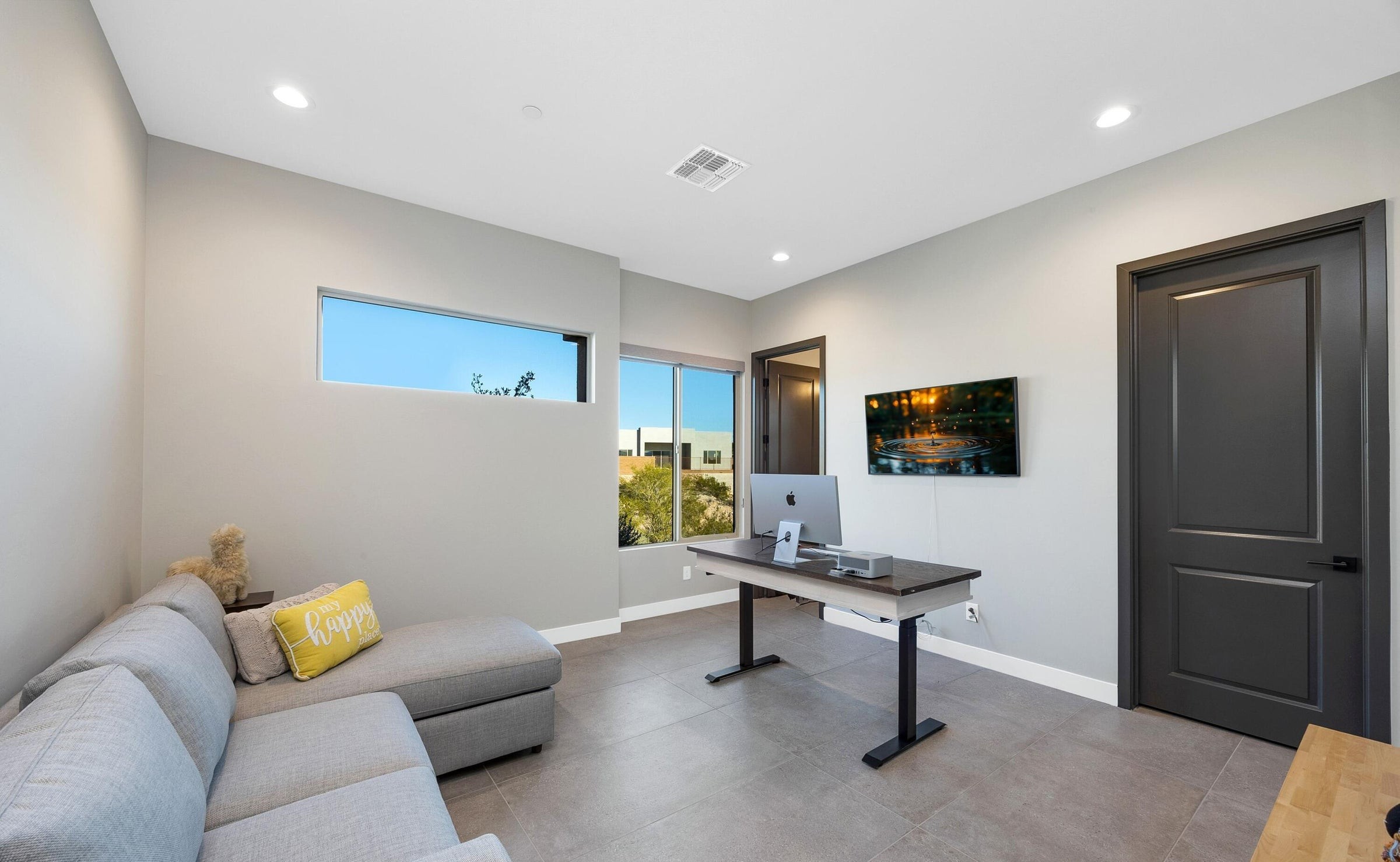 5445 N Yvon Heights Place 