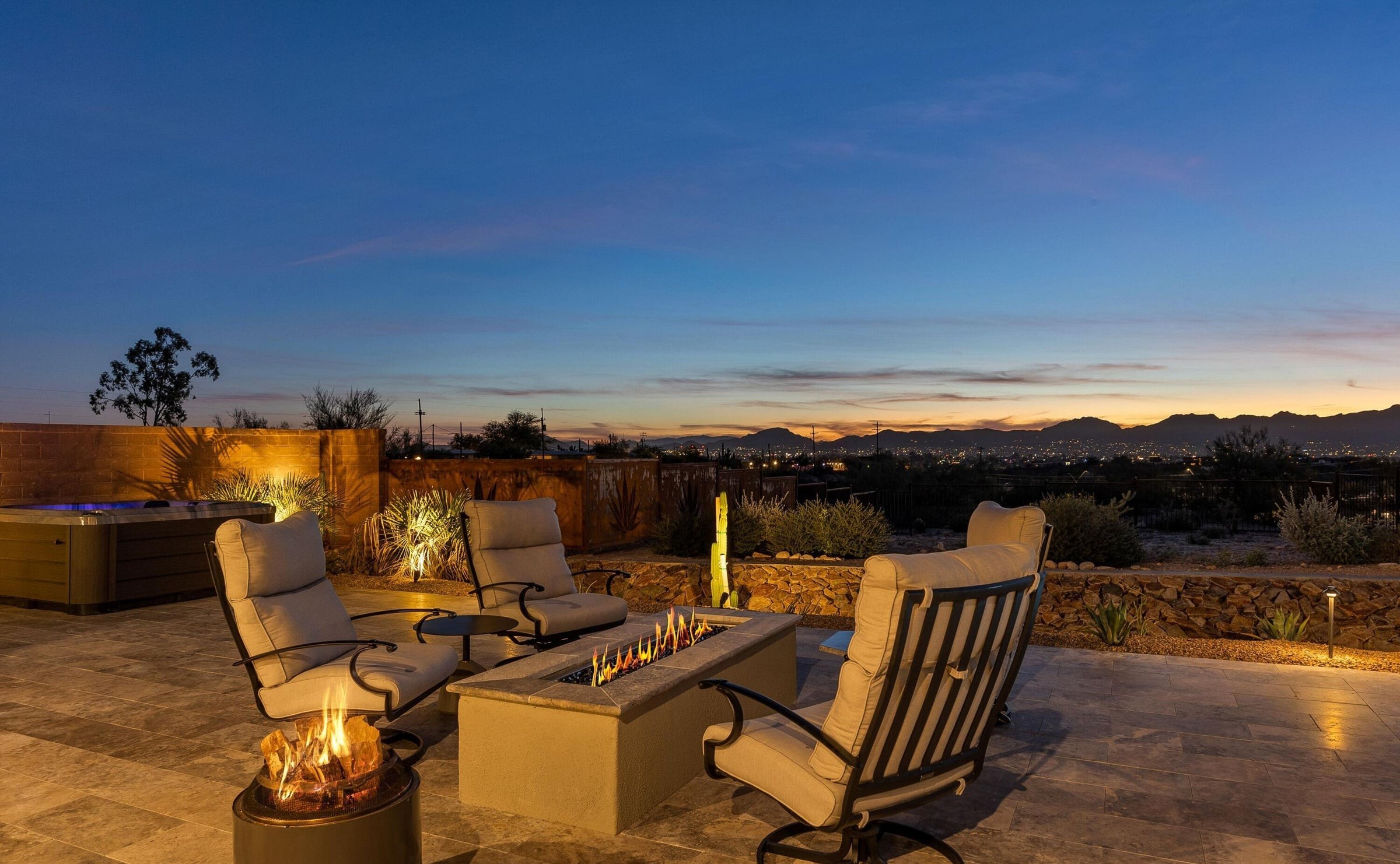 5445 N Yvon Heights Place 