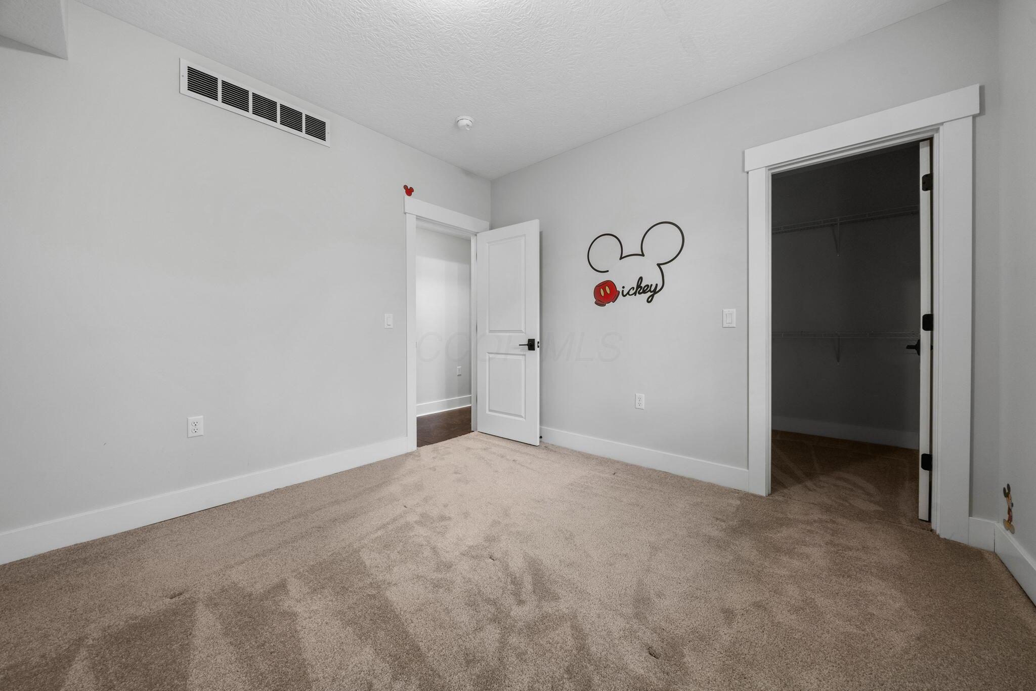 112 Lone Elk Court