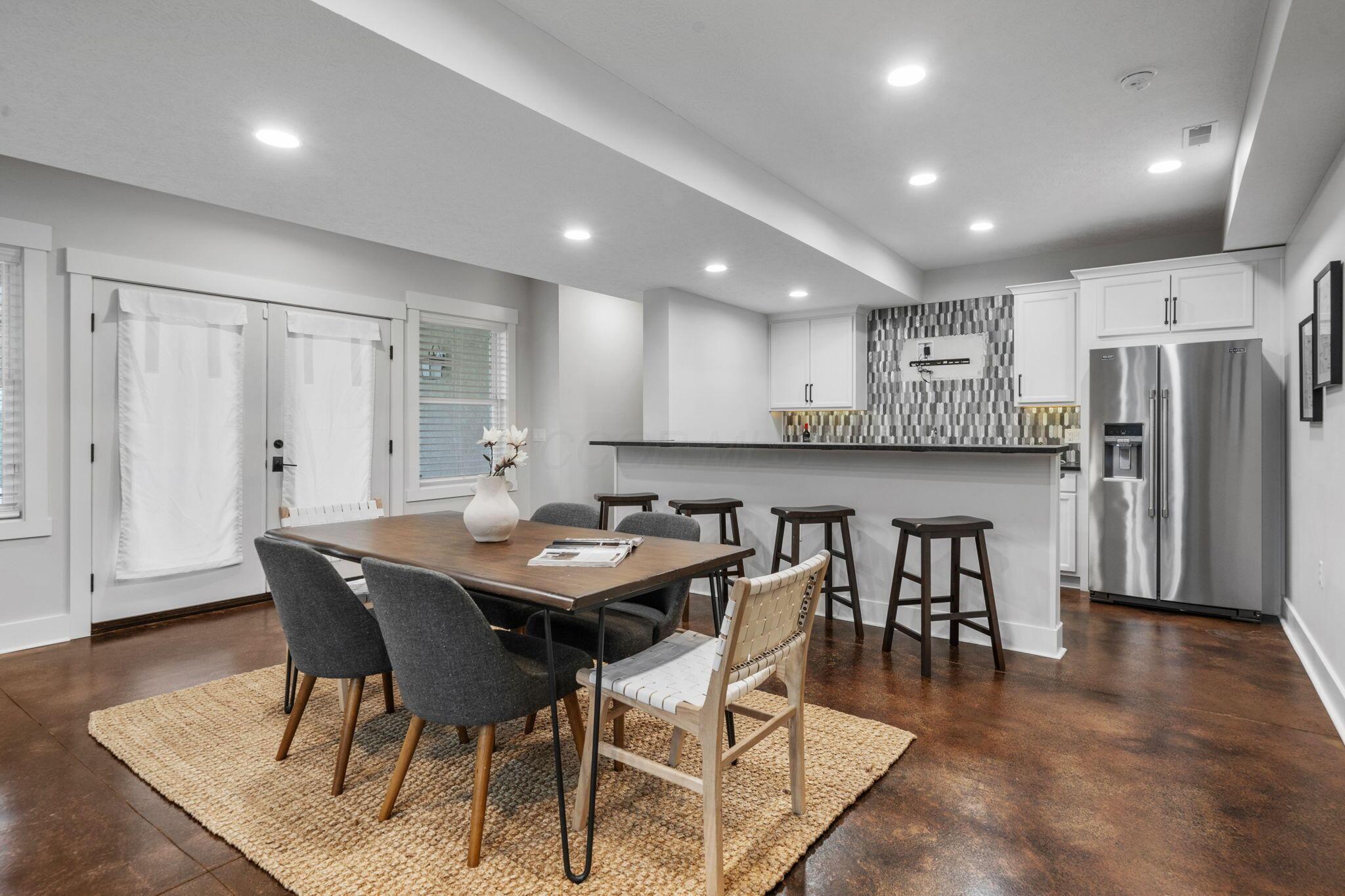 112 Lone Elk Court