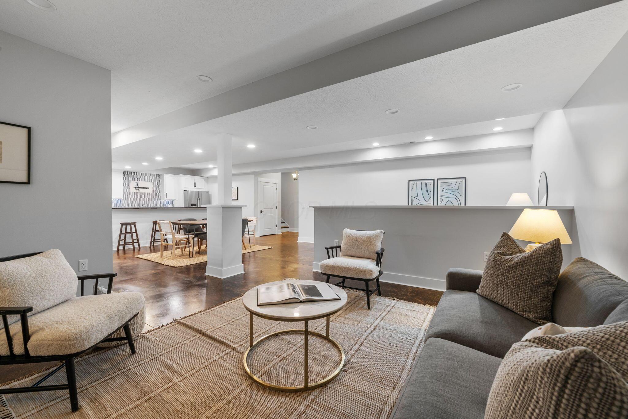 112 Lone Elk Court