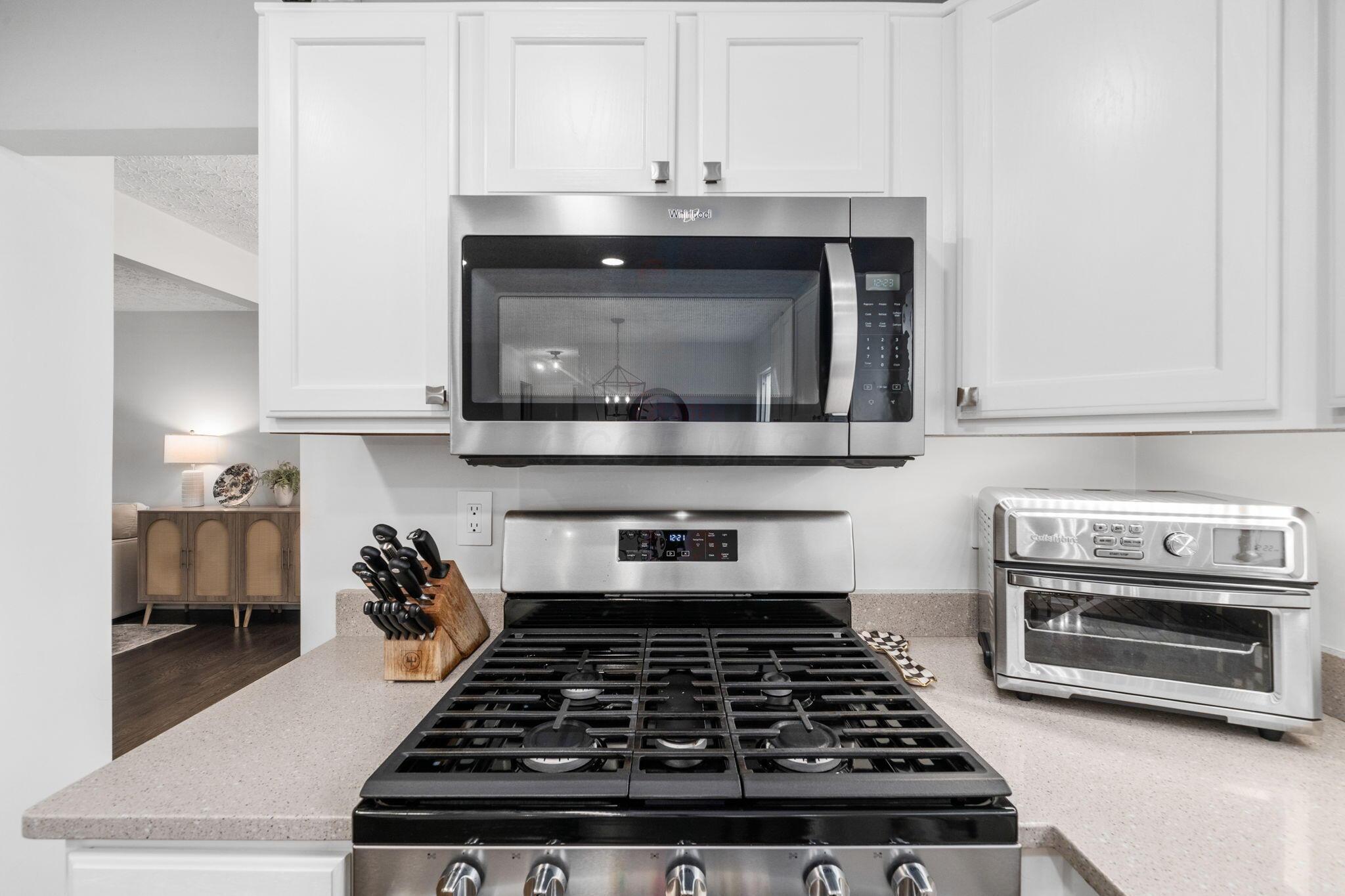 7555 Dover Ridge Court