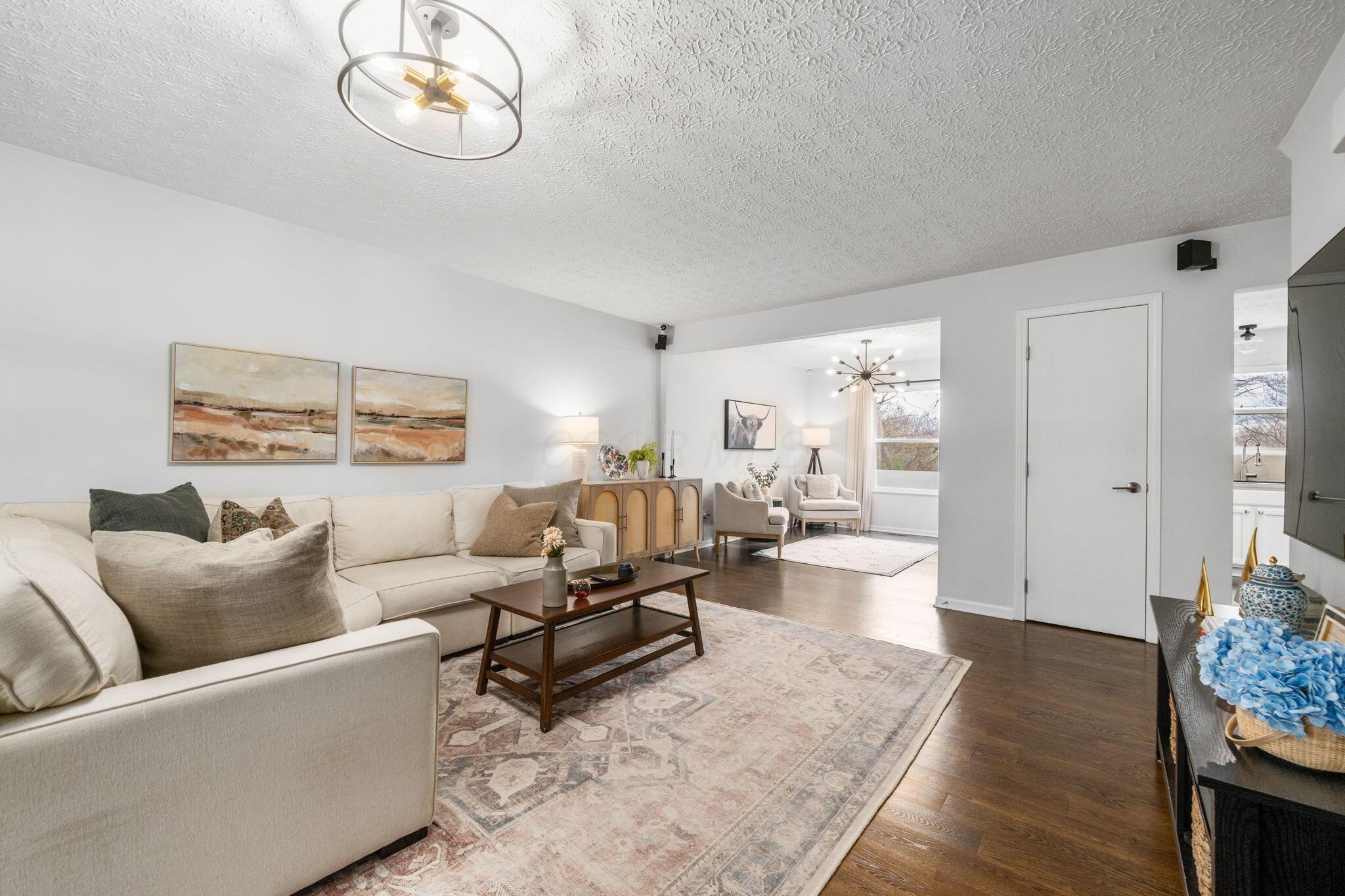 7555 Dover Ridge Court