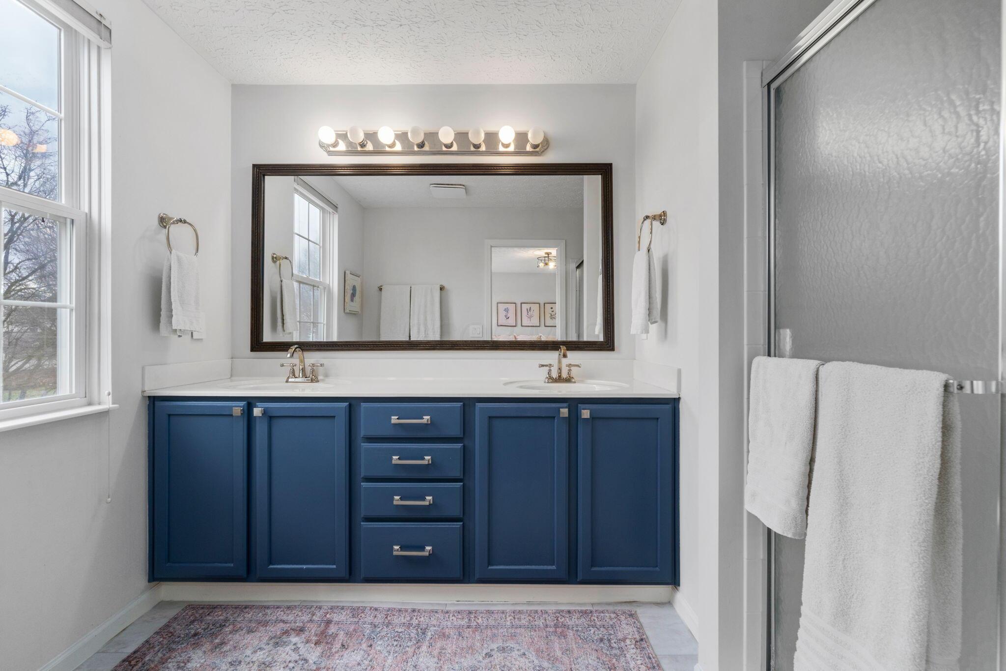 7555 Dover Ridge Court