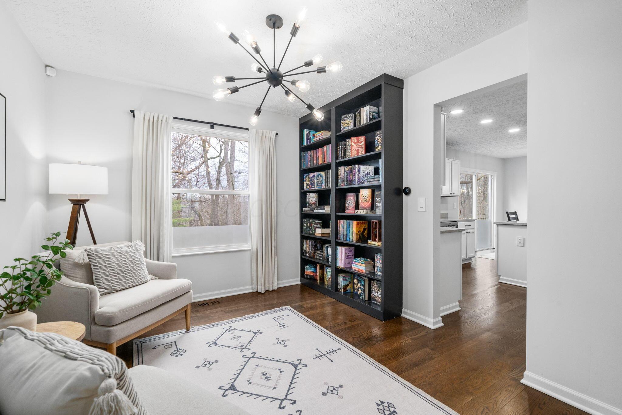 7555 Dover Ridge Court